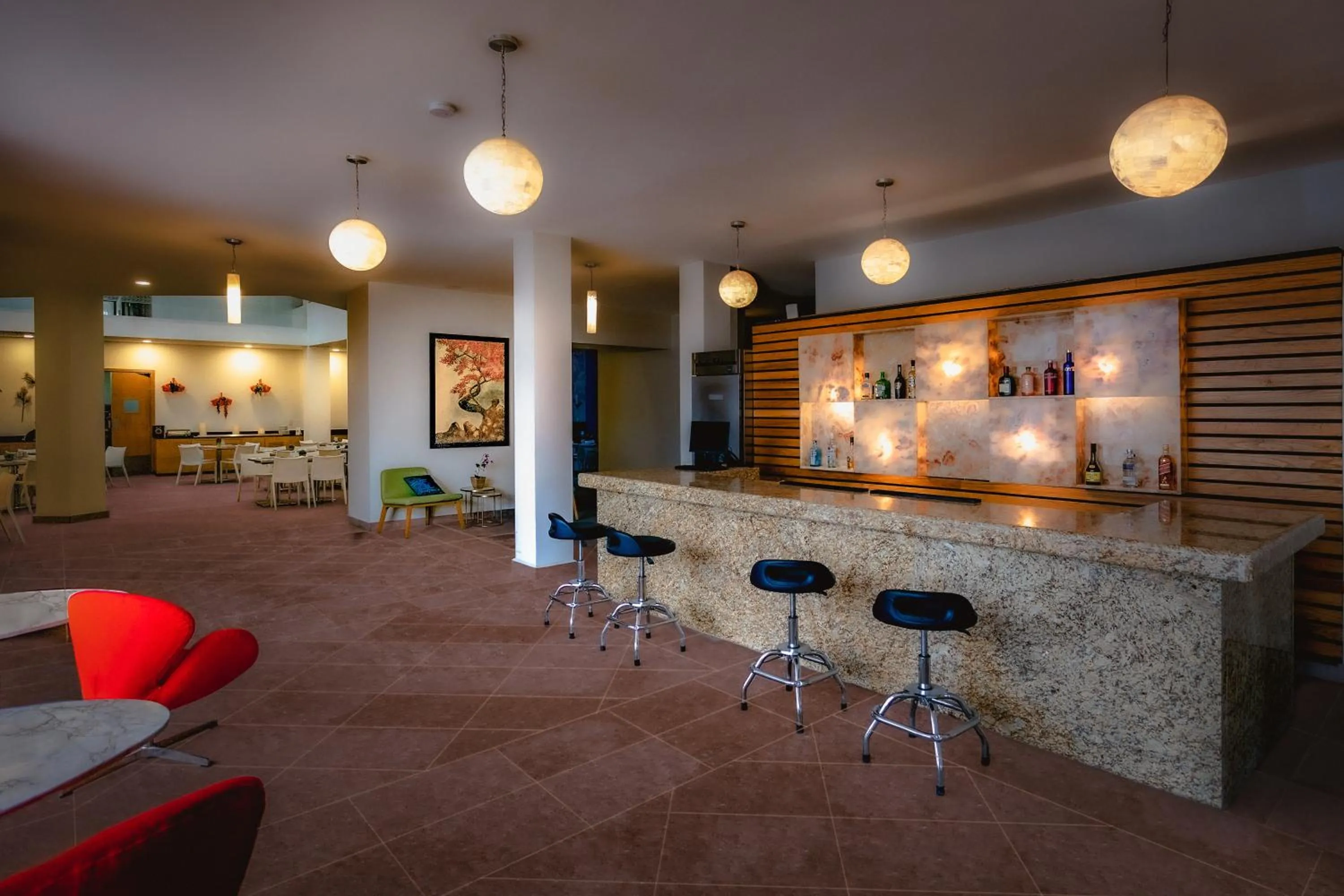 Restaurant/places to eat in InHouse Hotel León