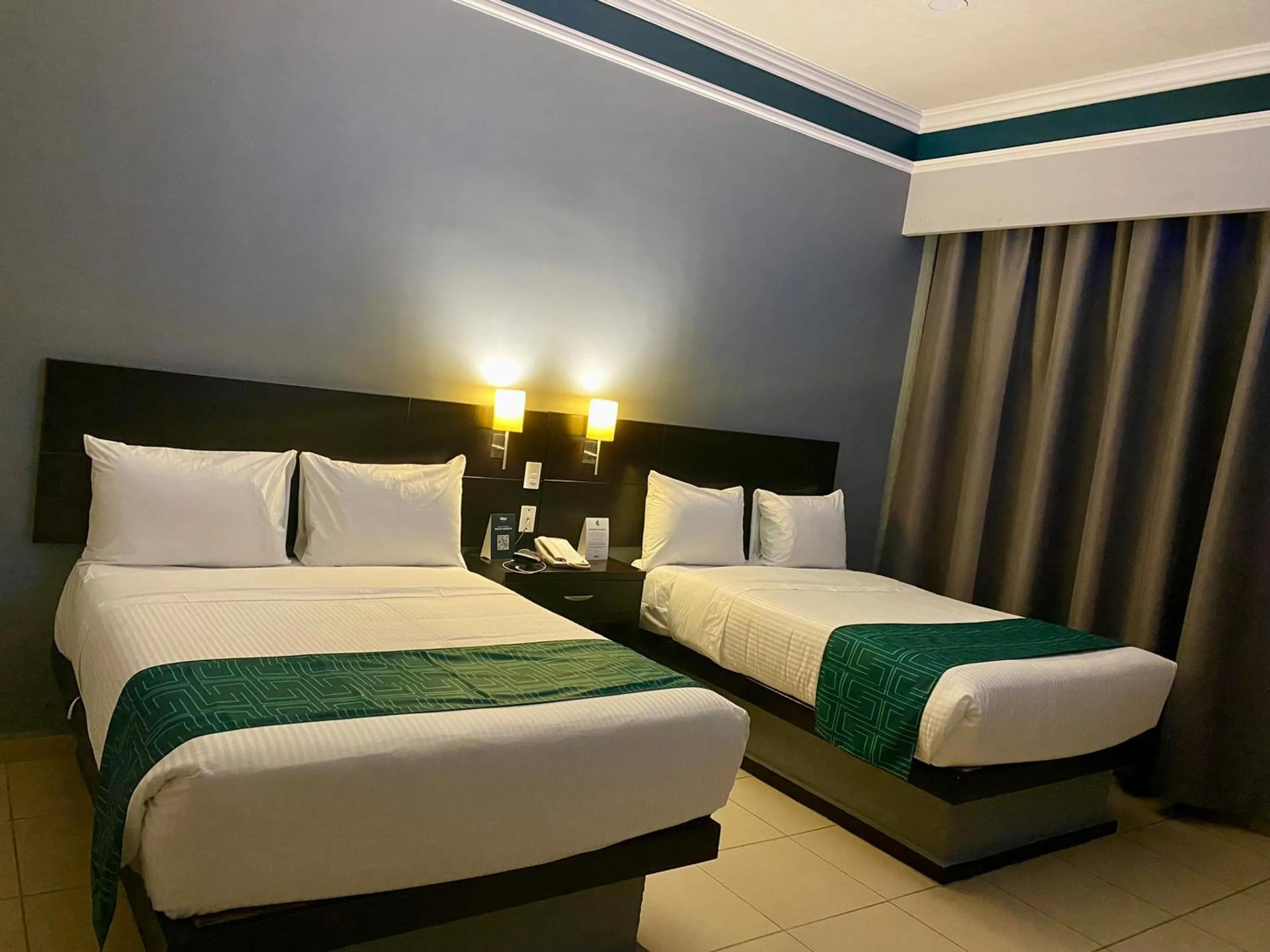 Bed in InHouse Hotel León