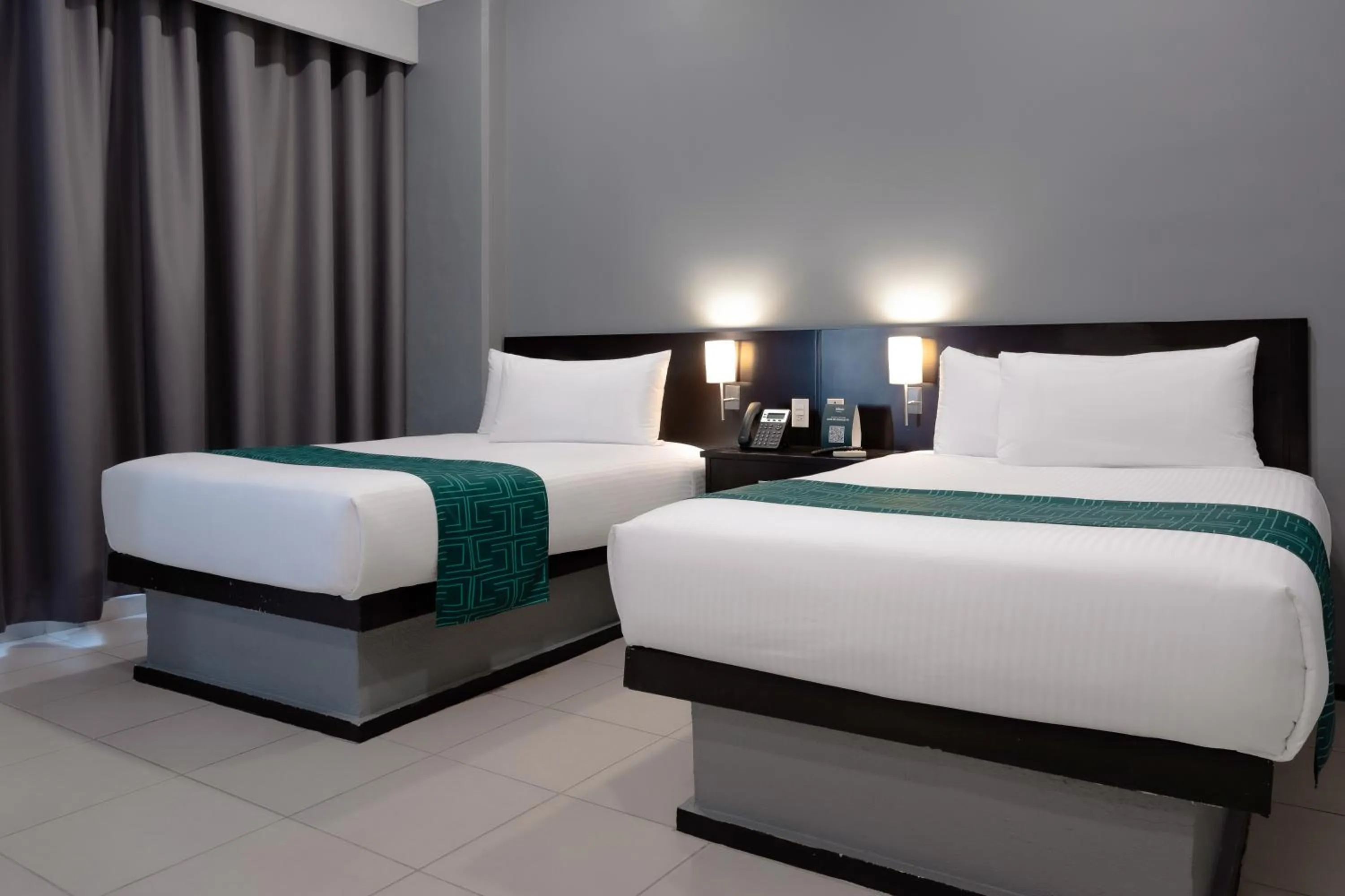 Bed in InHouse Hotel León