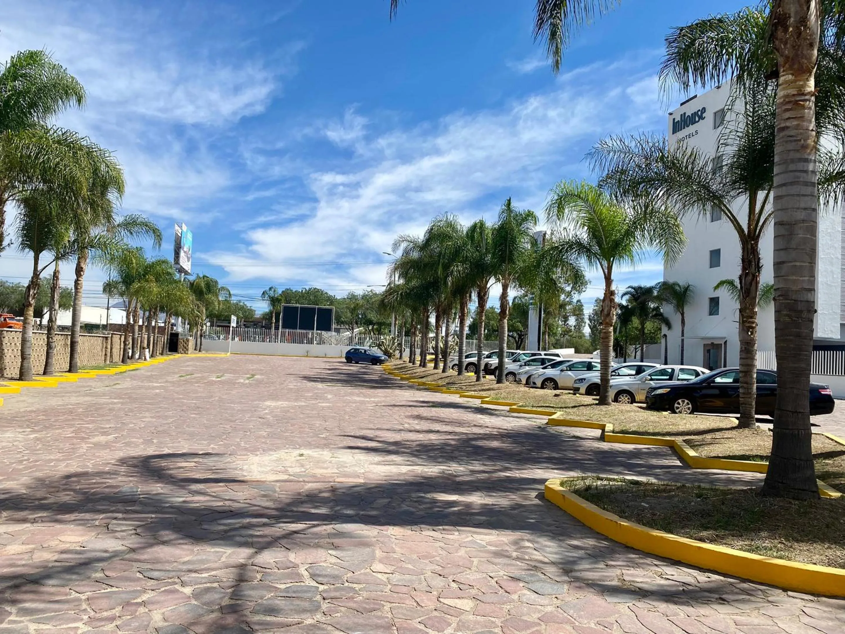 Parking in InHouse Hotel León