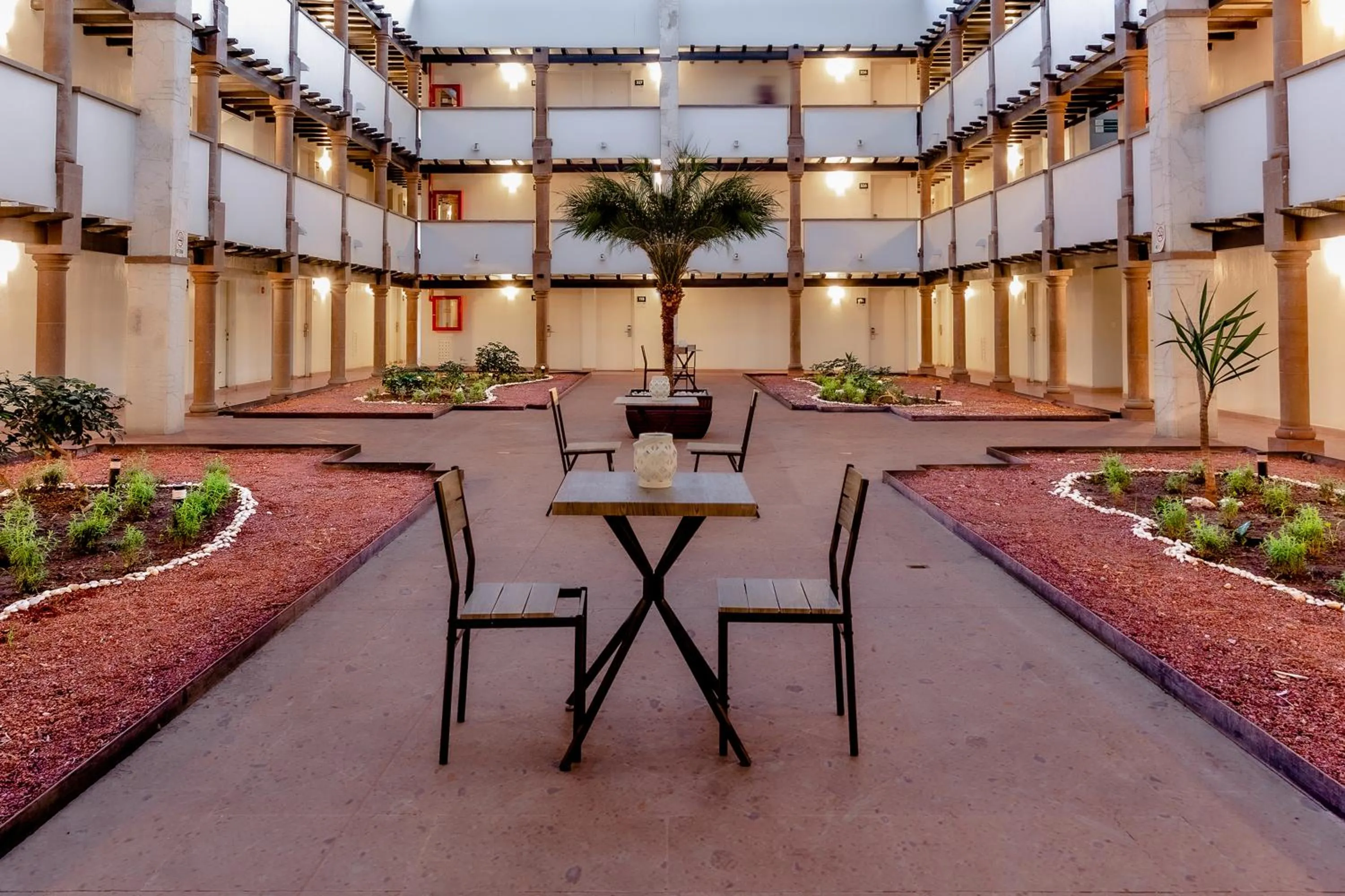 Property building in InHouse Hotel León