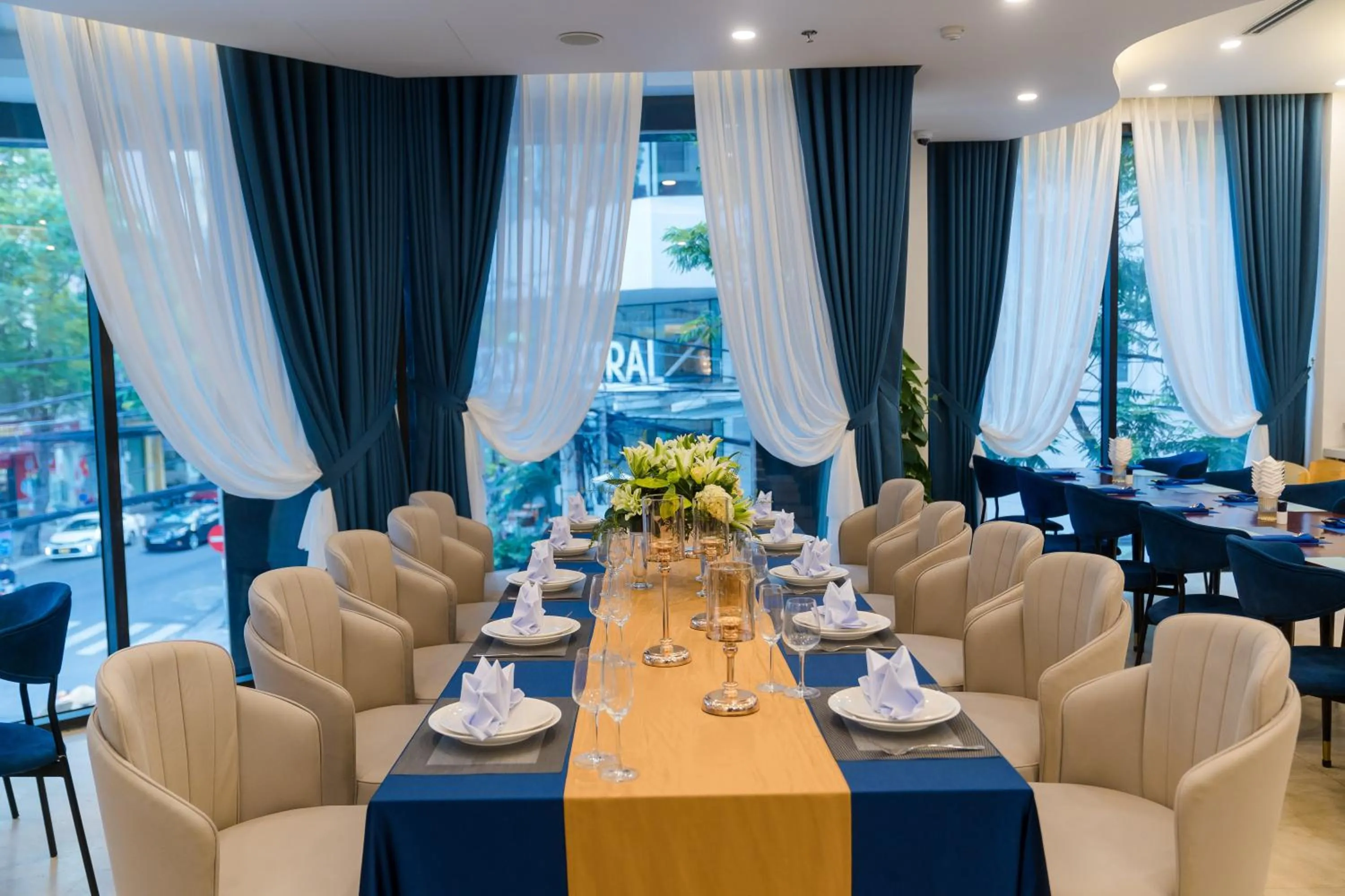 Restaurant/places to eat in SANDALS ISLAND HOTEL