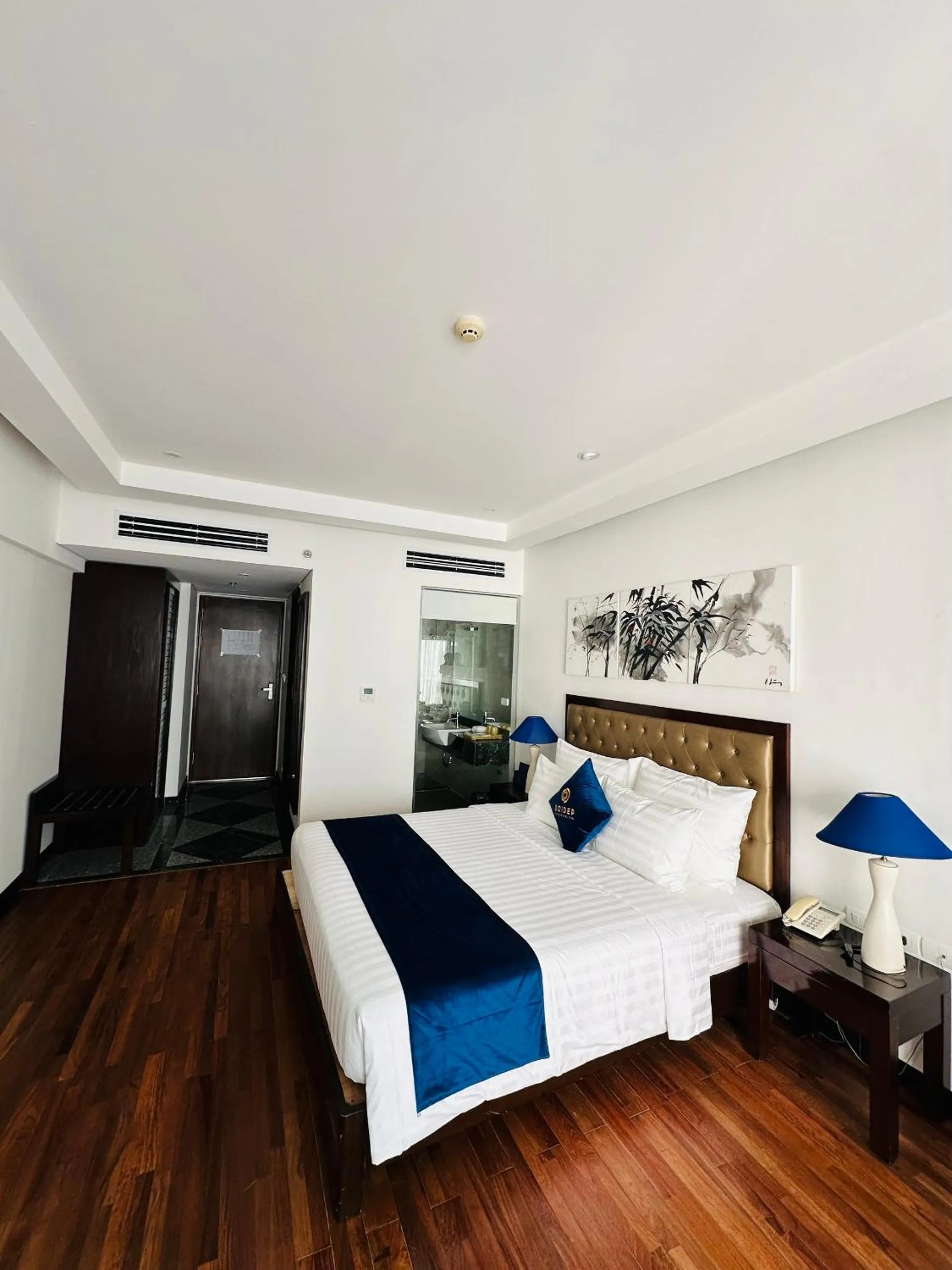 Bedroom, Bed in SANDALS ISLAND HOTEL