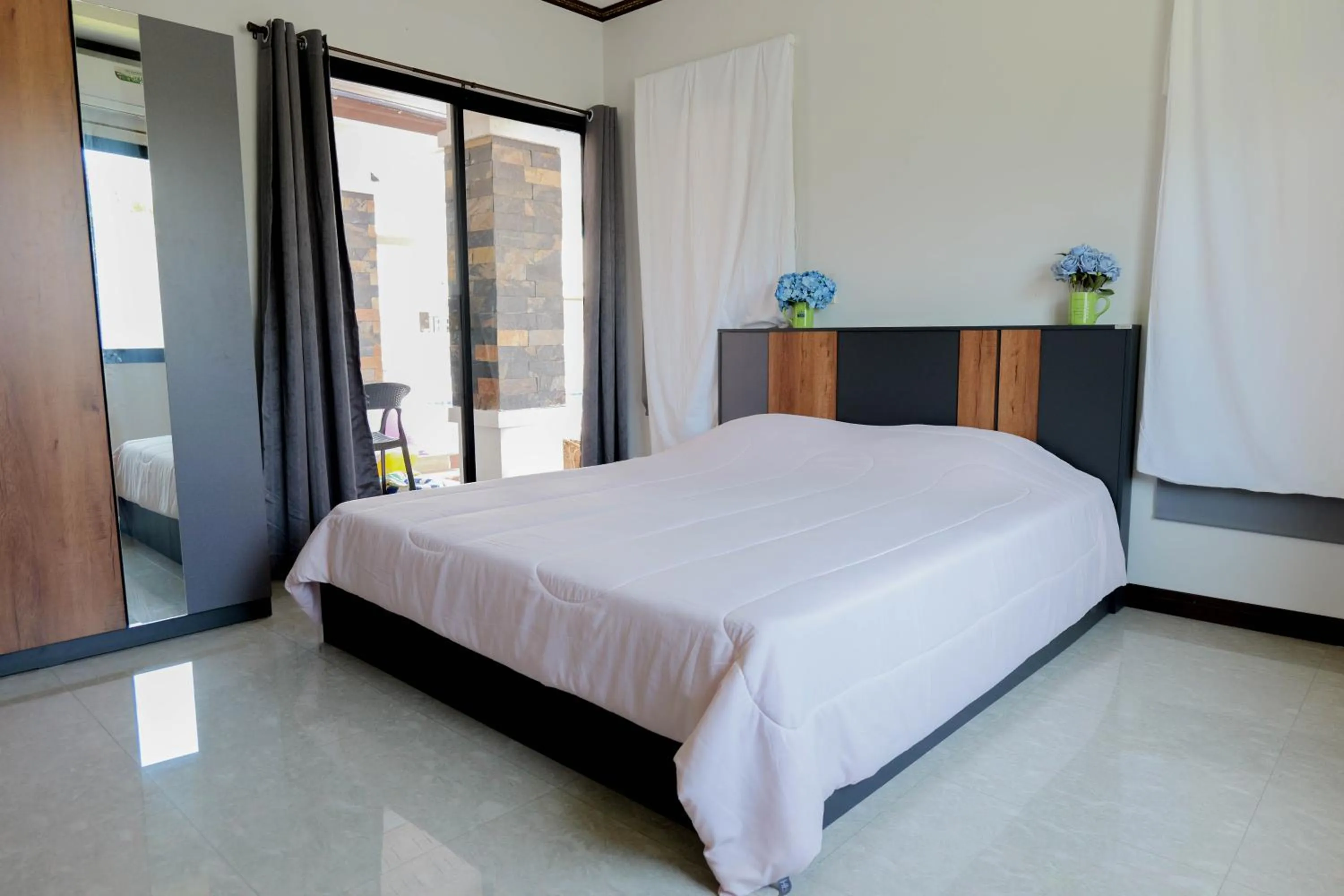 Bedroom, Bed in LV Villa Cha-am