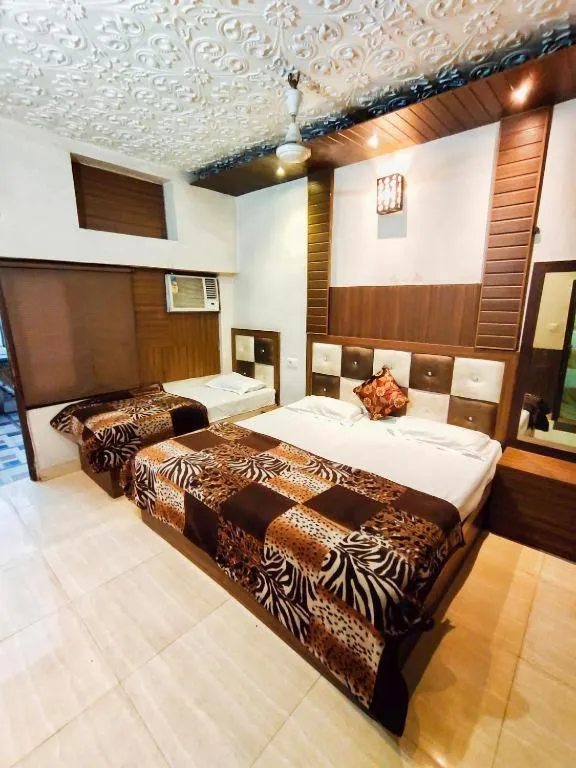 Bedroom in Hotel O Revoli