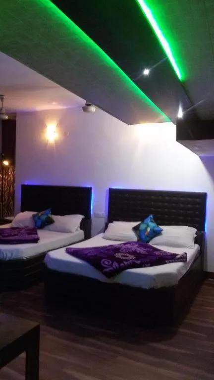 Bedroom in Hotel O Revoli