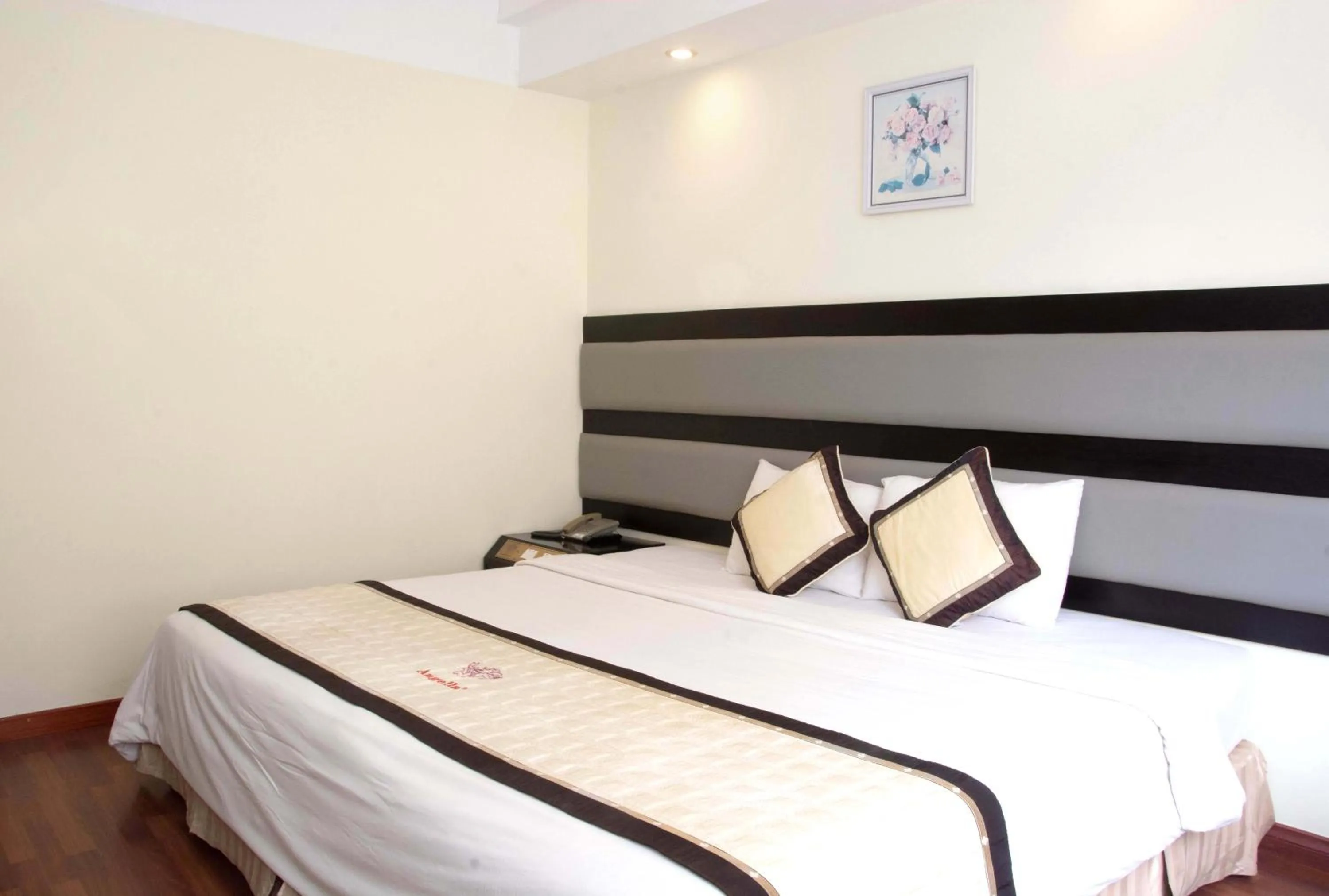 Bed in Angella Hotel