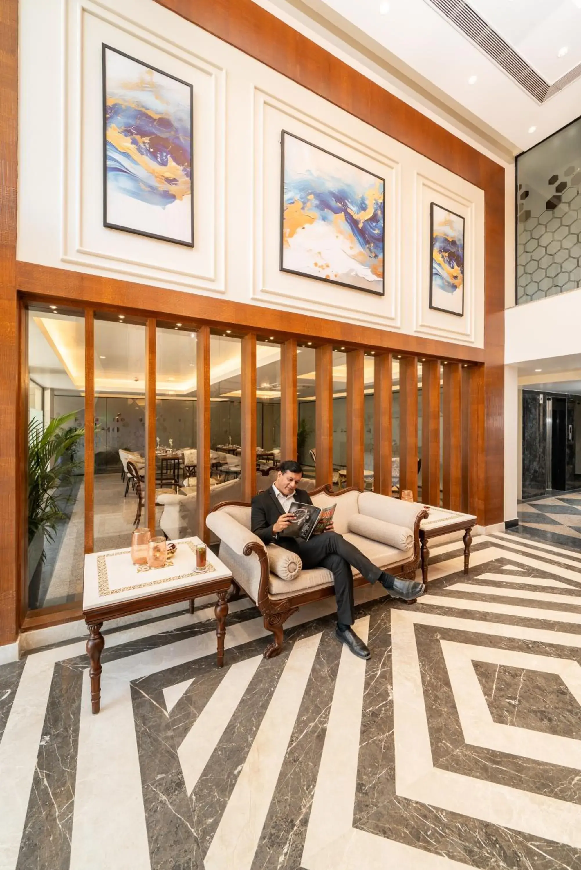 Lobby or reception in Foxtrail, Sector 42 - AM Hotel Kollection Lobby or reception in Foxtrail, Sector 42 - AM Hotel Kollection