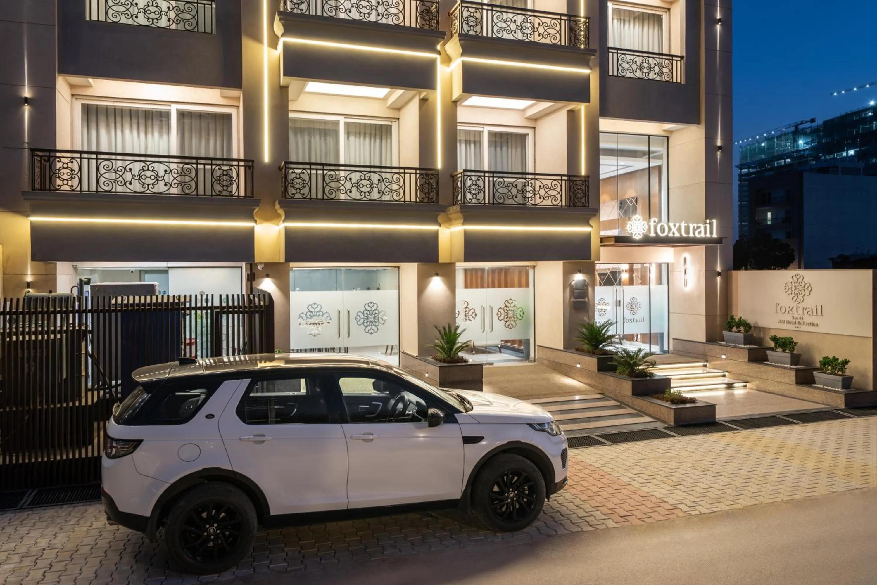 Facade/entrance in Foxtrail, Sector 42 - AM Hotel Kollection