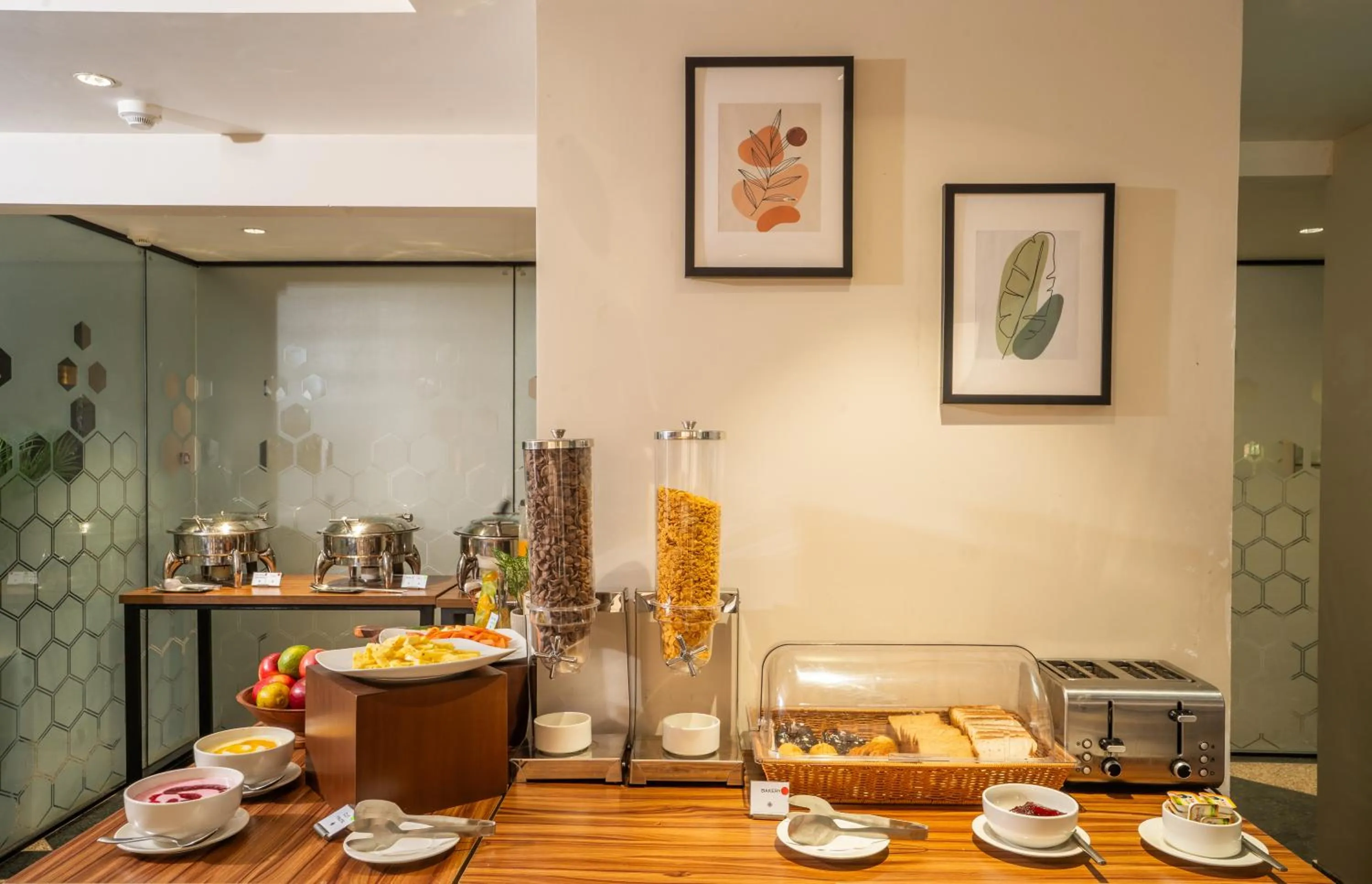 Breakfast in Foxtrail, Sector 42 - AM Hotel Kollection