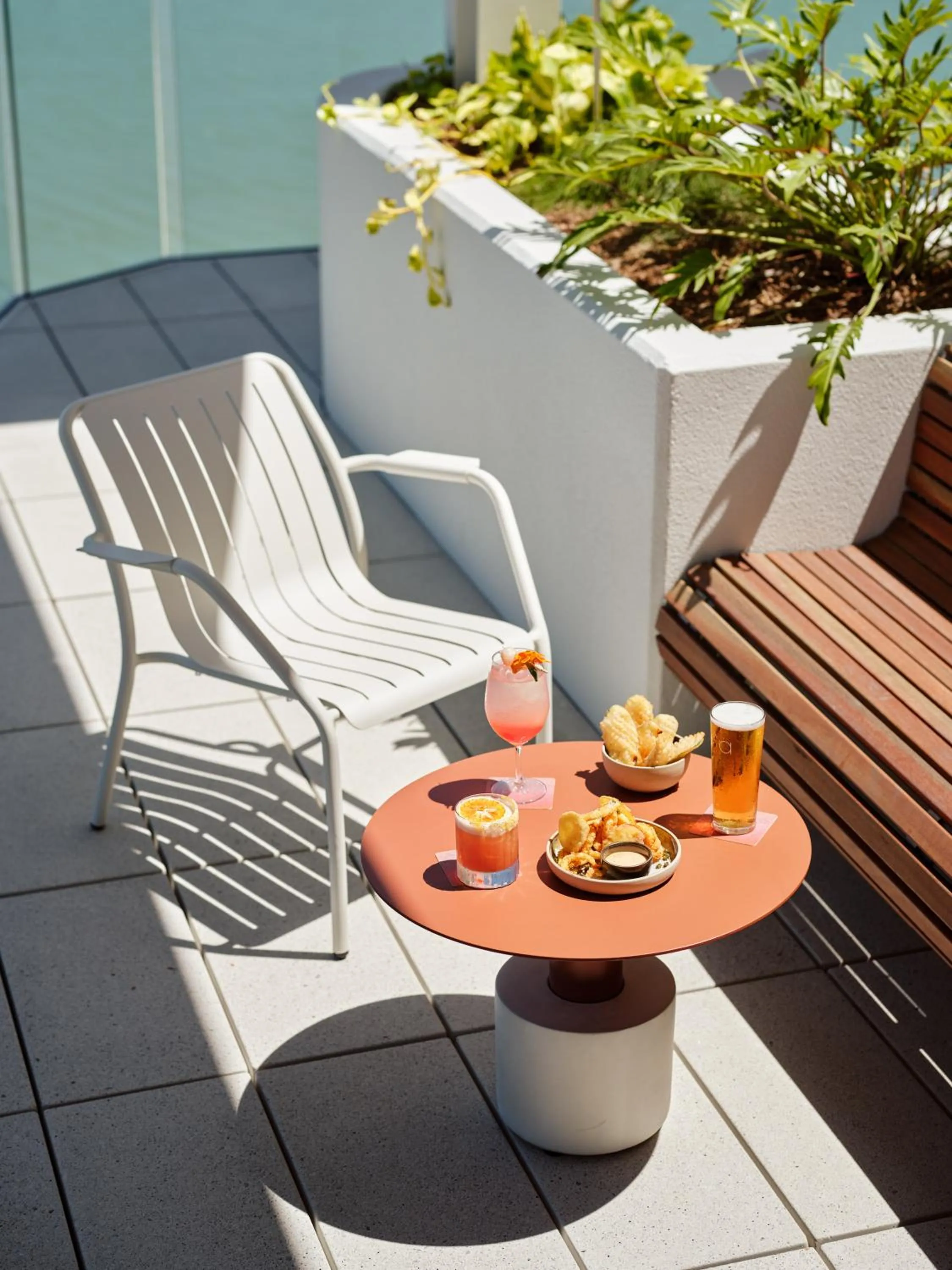 Restaurant/places to eat in Ardo