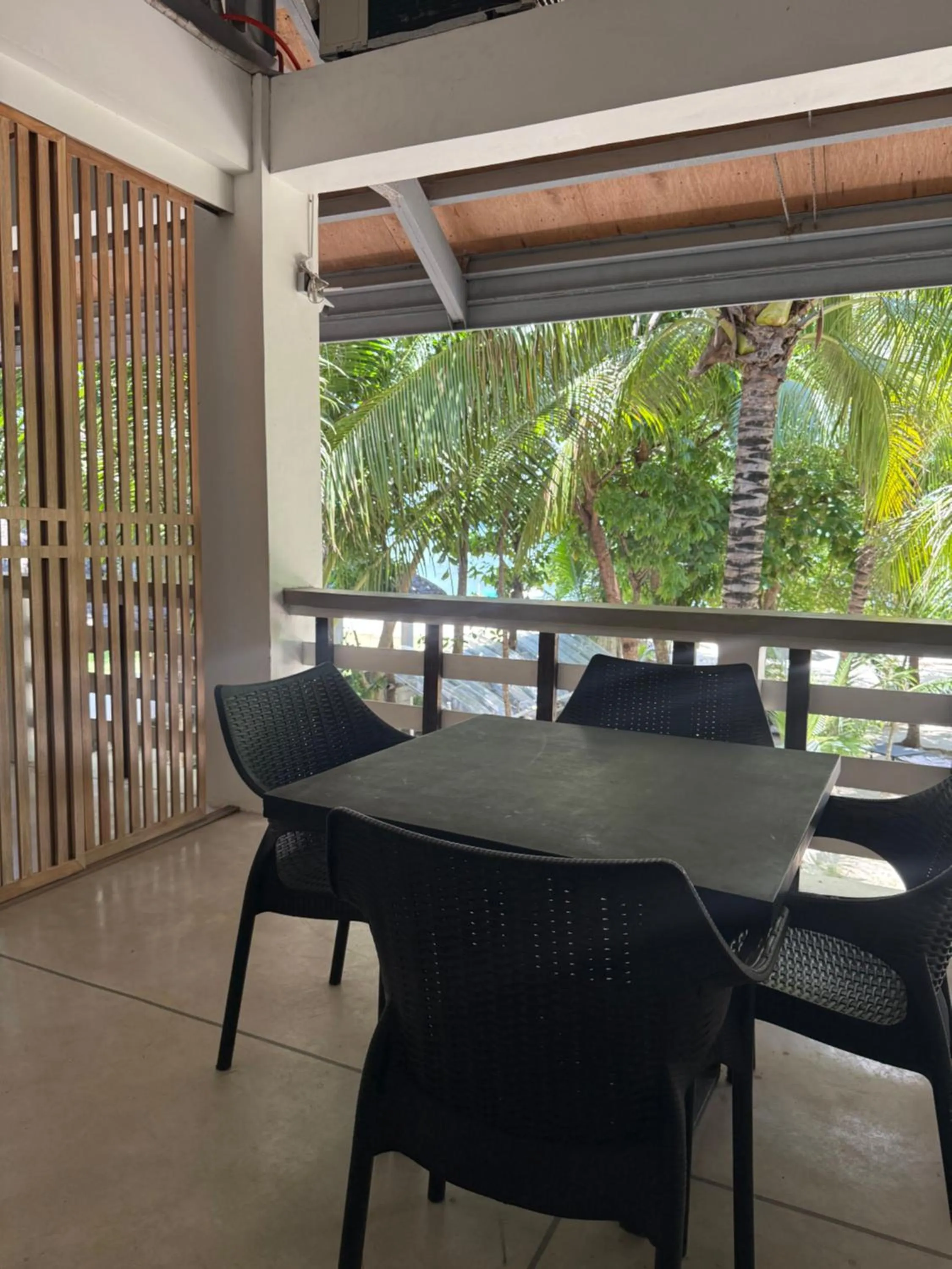 Islas Moriones Beach Resort