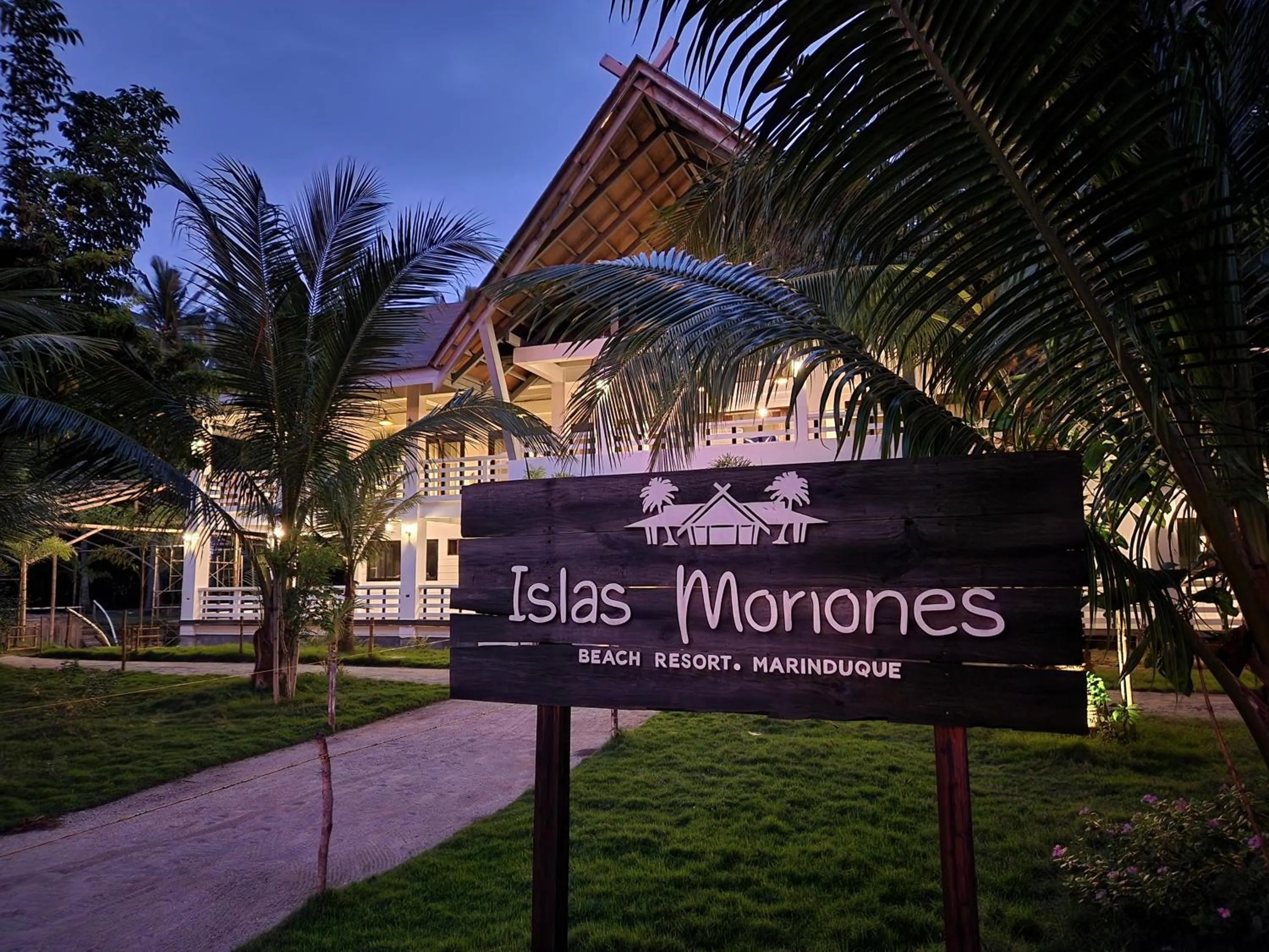 Islas Moriones Beach Resort