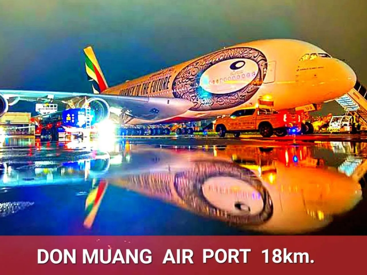 Nearby landmark in EZ Sleep @ Ratchada 19