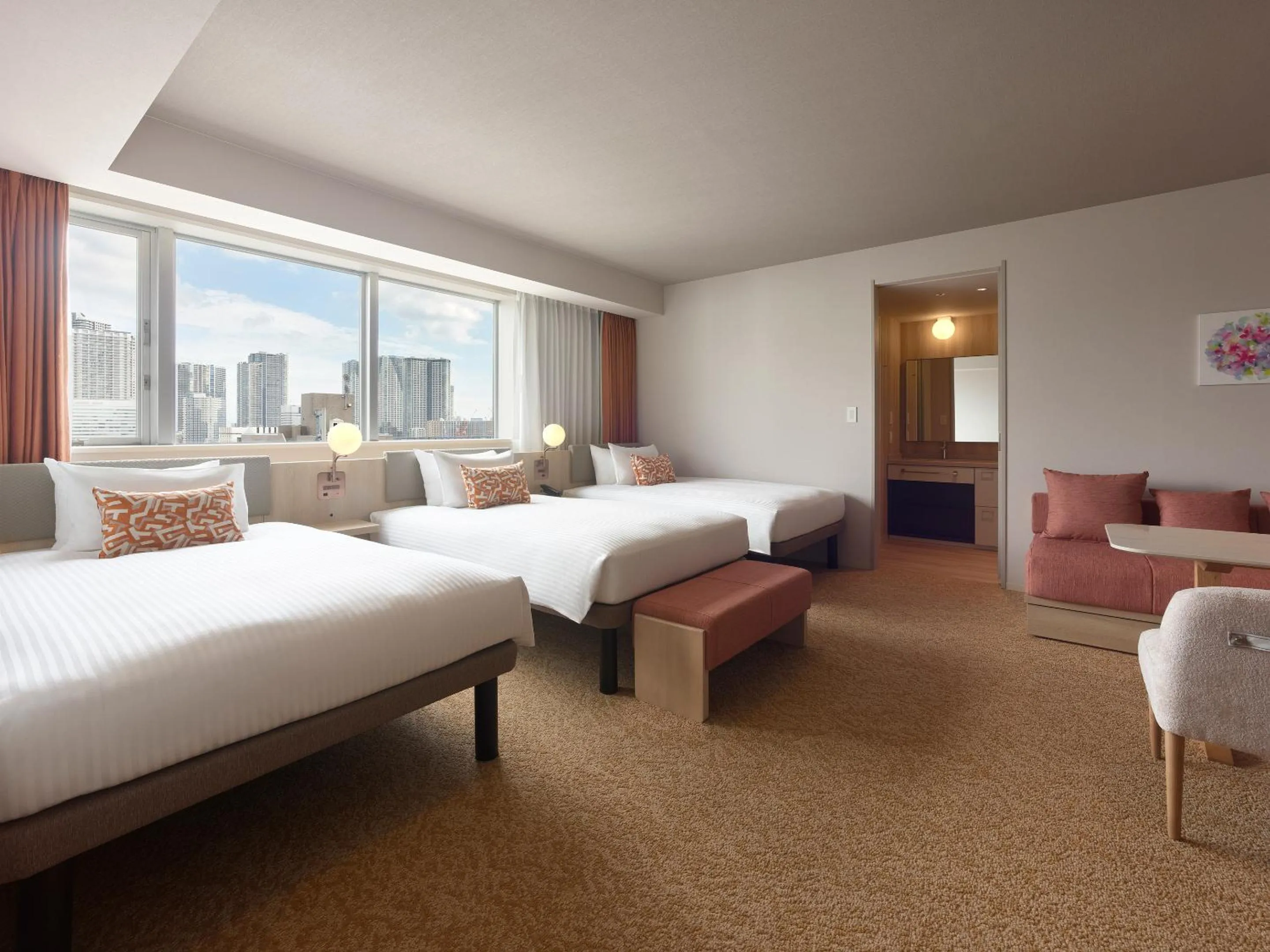 Photo of the whole room, Bed in Mitsui Garden Hotel Ginza Tsukiji