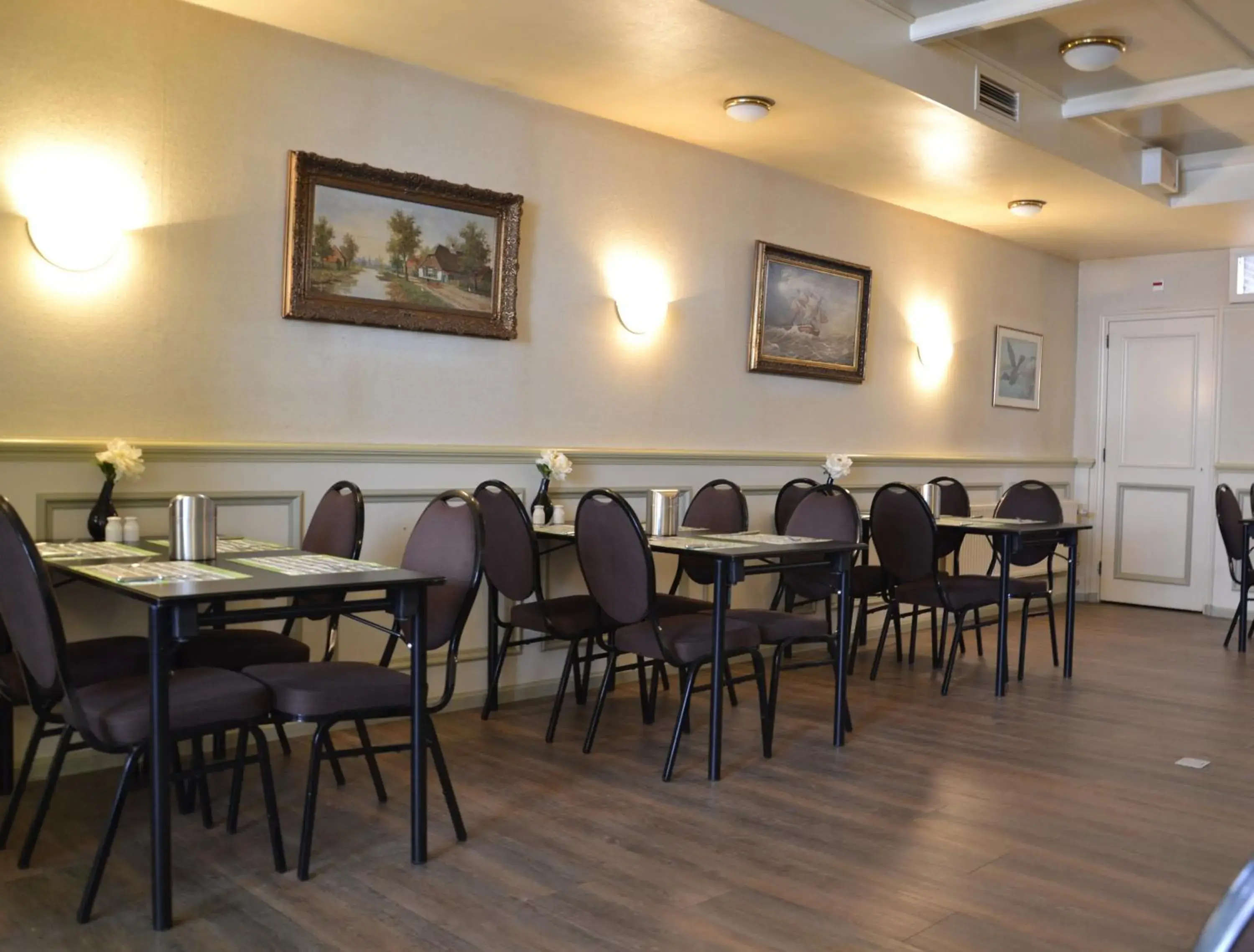 Restaurant/places to eat in Fletcher Hotel De Zalm Restaurant/places to eat in Fletcher Hotel De Zalm