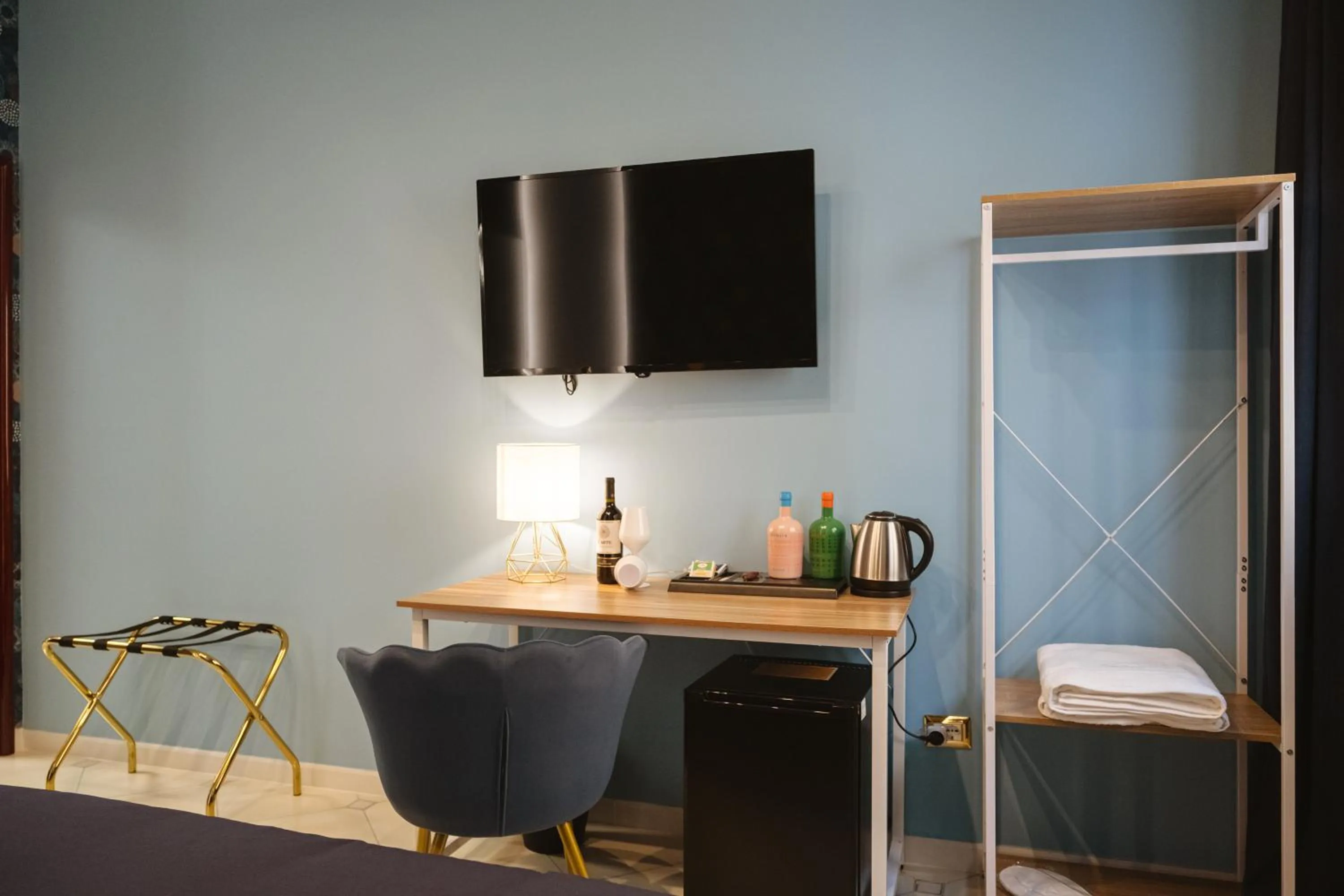 Coffee/tea facilities in ALBERGO DIFFUSO Dimora Rossi Charme B&B