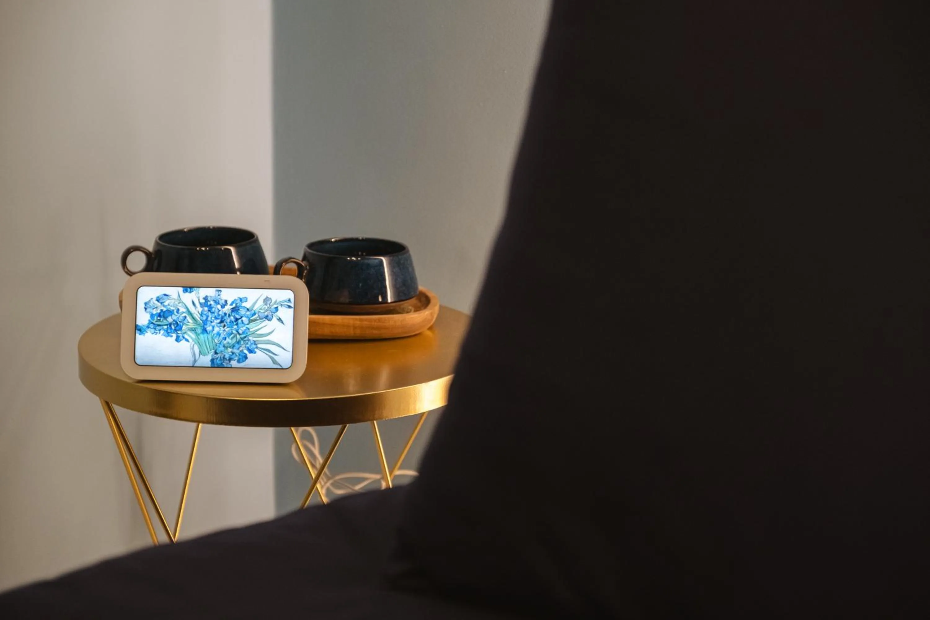 TV and multimedia in ALBERGO DIFFUSO Dimora Rossi Charme B&B