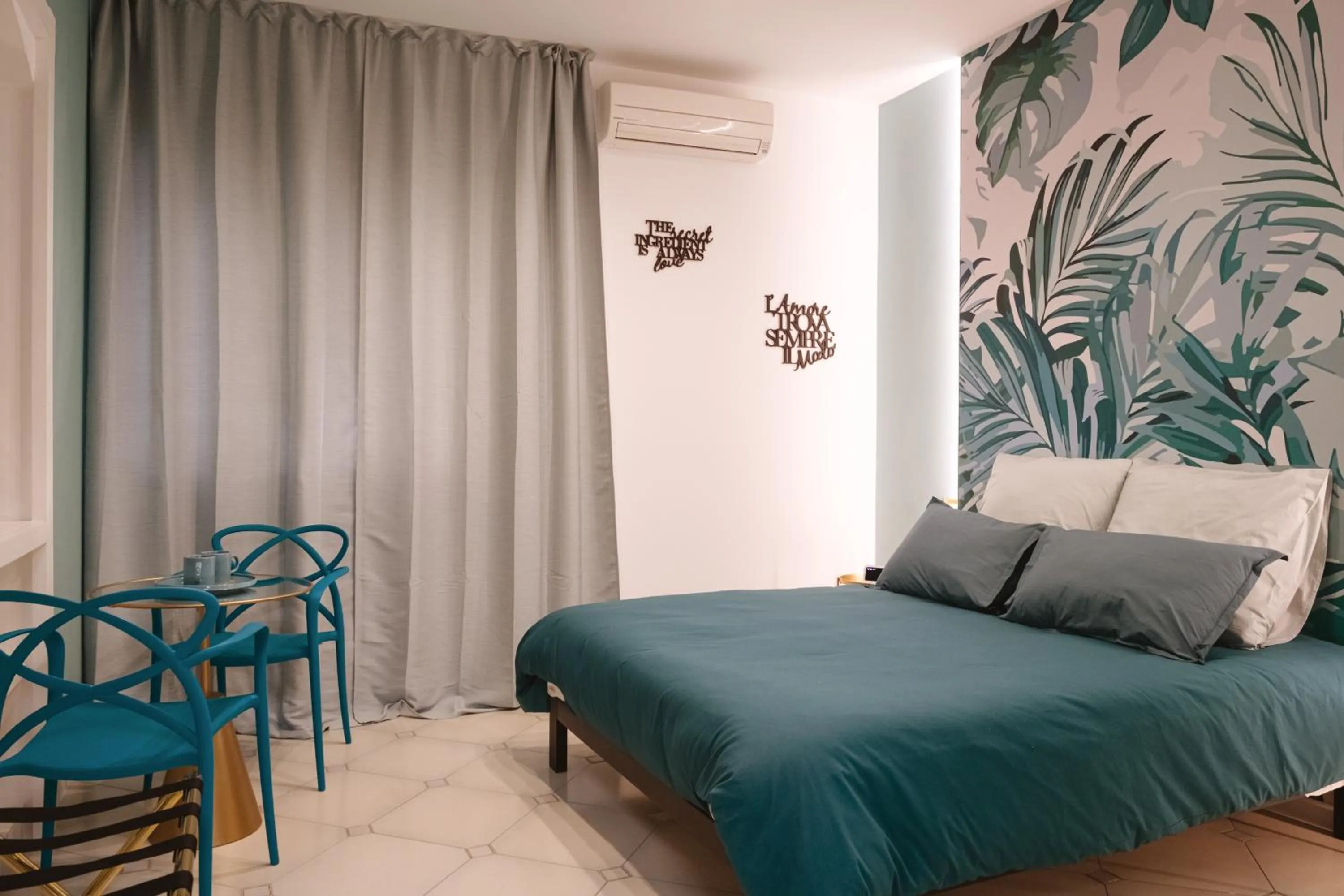 Bed in ALBERGO DIFFUSO Dimora Rossi Charme B&B