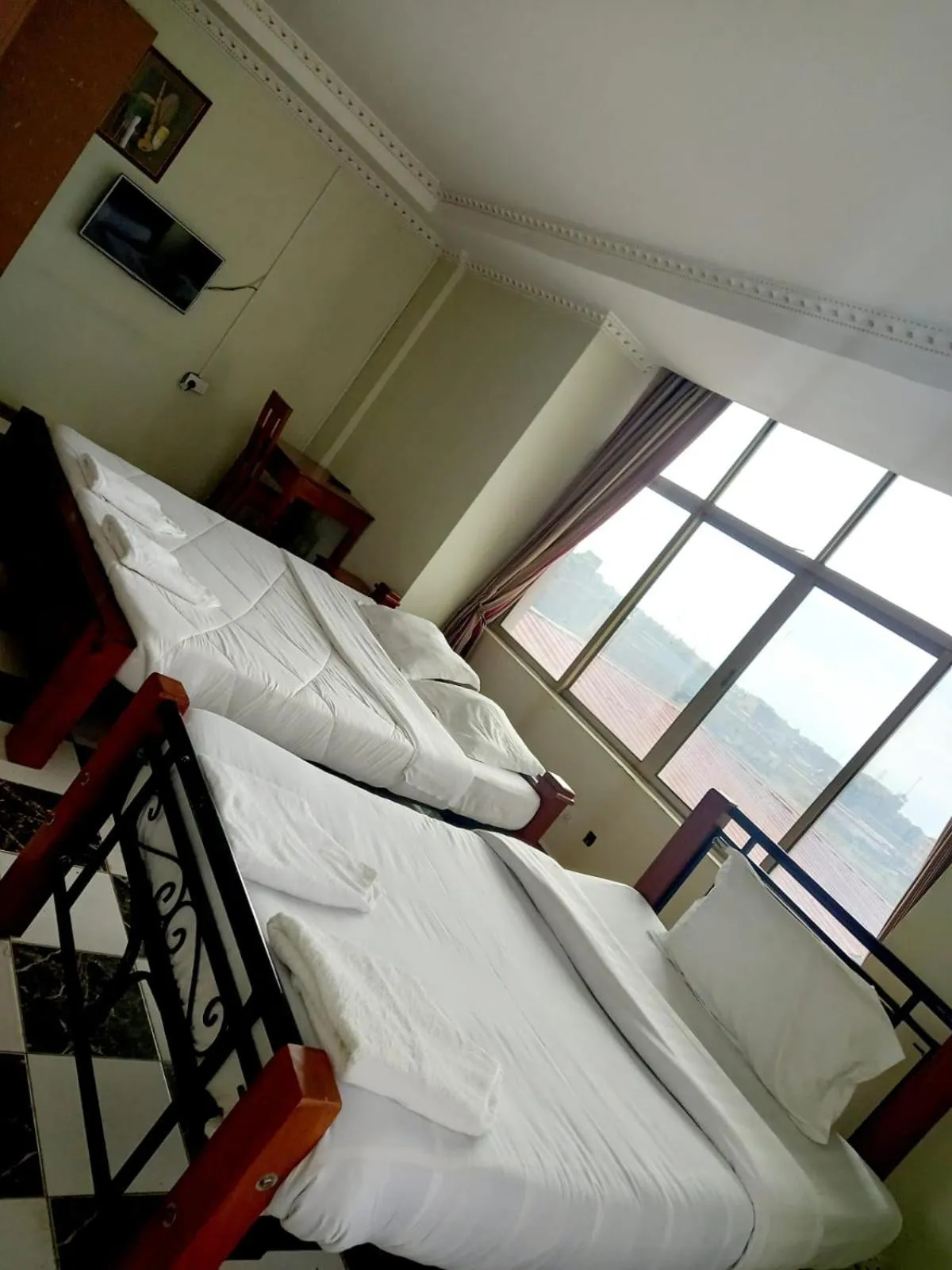 Newstead hotel naivasha