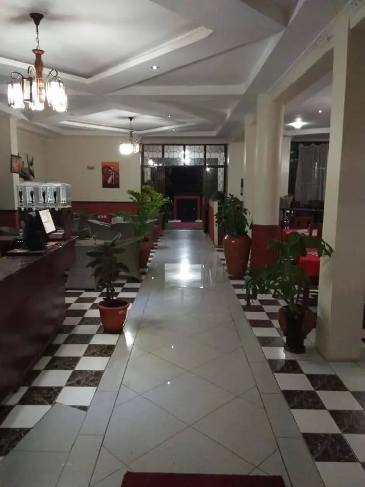 Newstead hotel naivasha