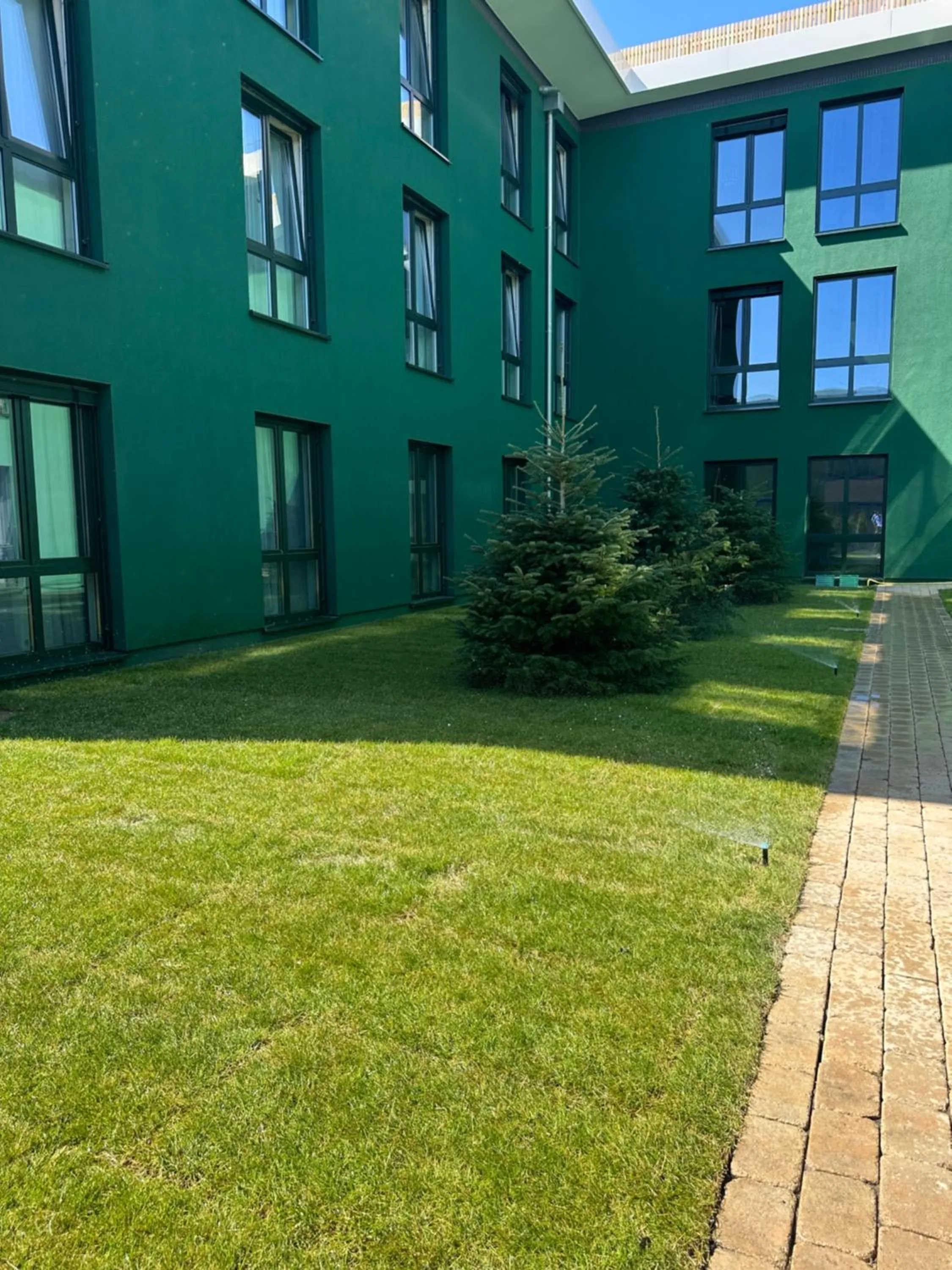 Patio in Hannover - PHIL & MAX Hotels und Apartments Messe