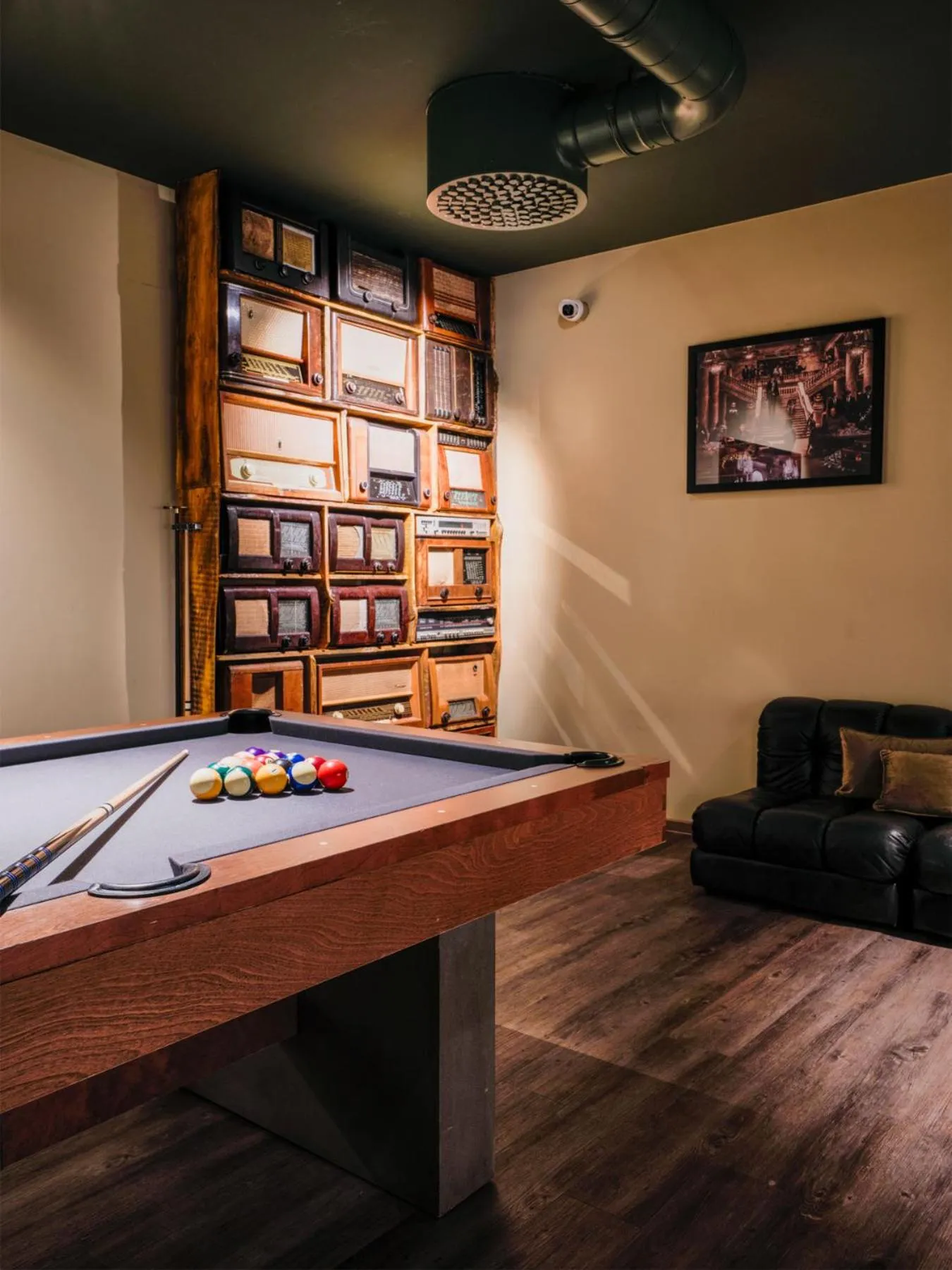 Communal lounge/ TV room in Hannover - PHIL & MAX Hotels und Apartments Messe