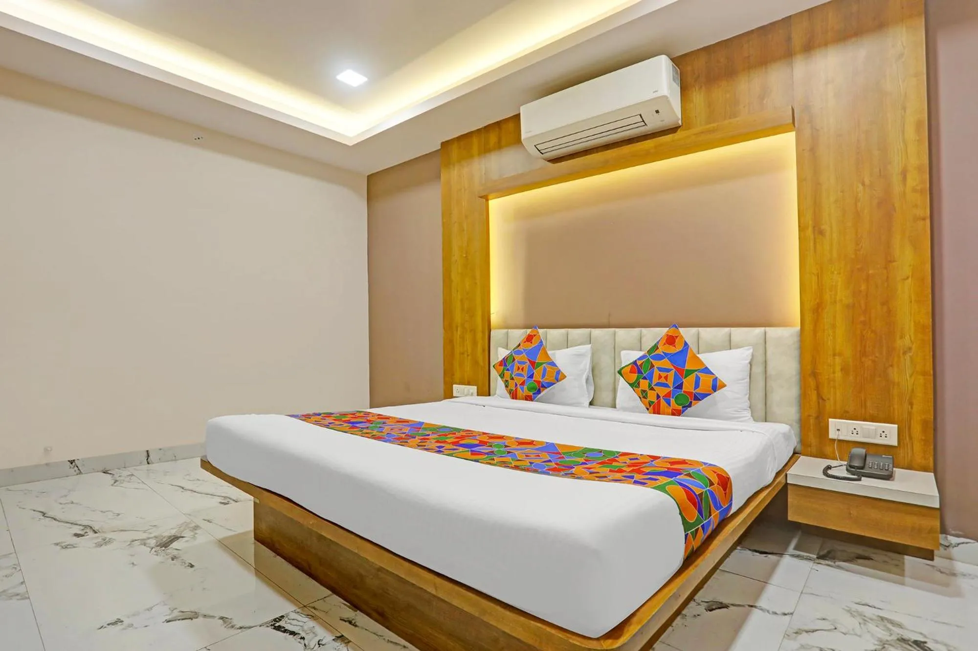 FabHotel Aura Grande