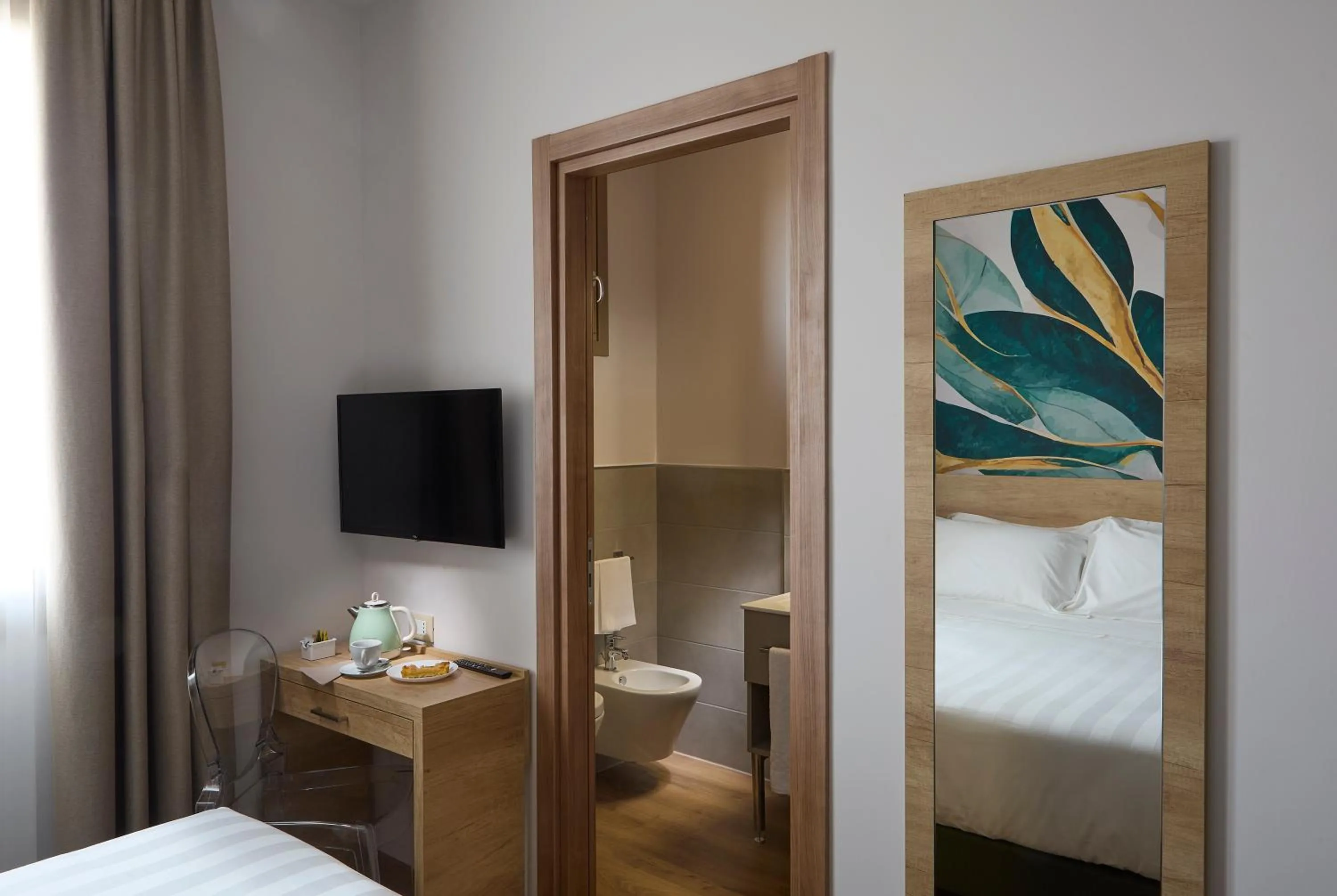 TV and multimedia, Bed in Luci di Assisi B&B Wellness