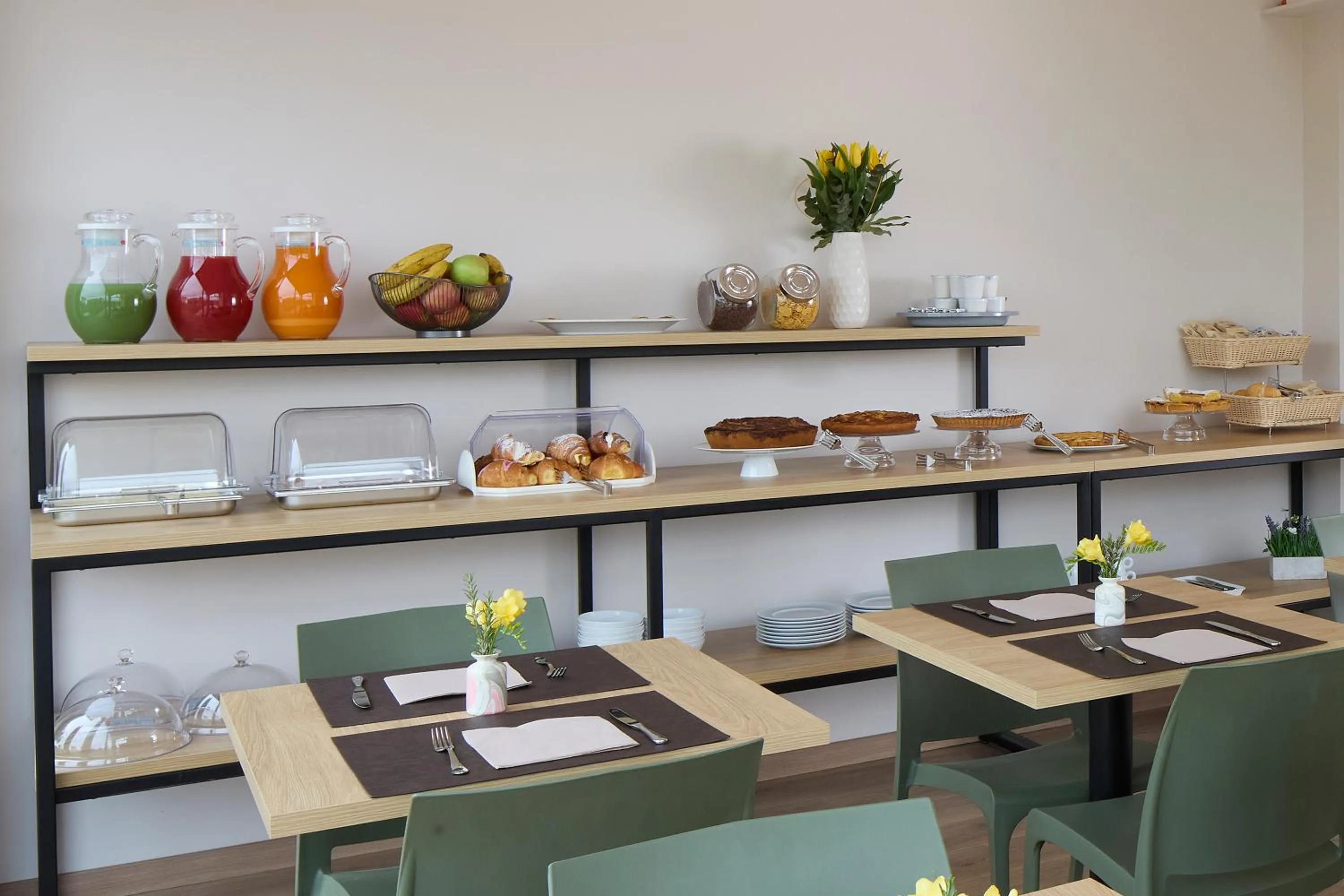 Buffet breakfast in Luci di Assisi B&B Wellness