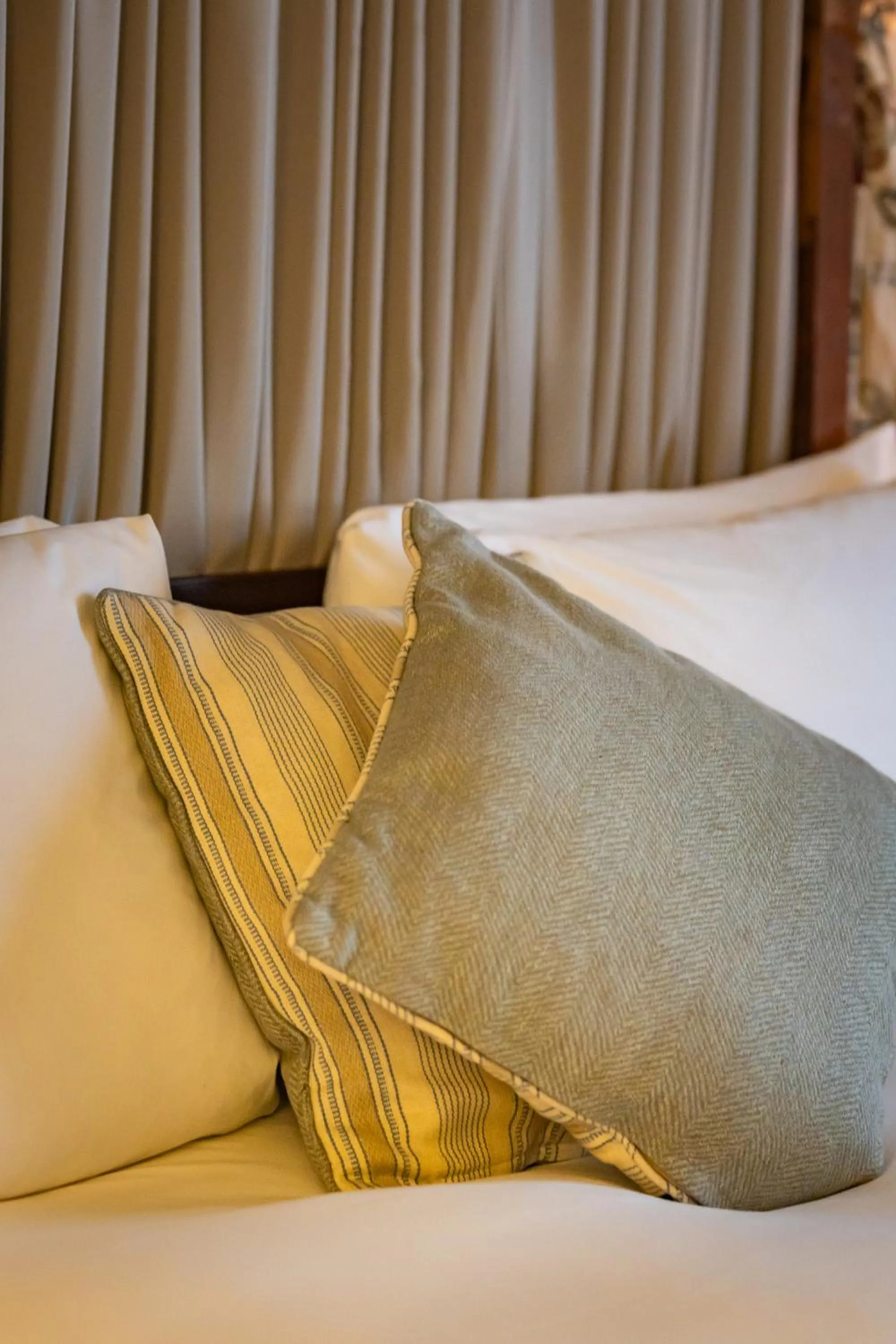 Decorative detail, Bed in The Red Lion Hotel