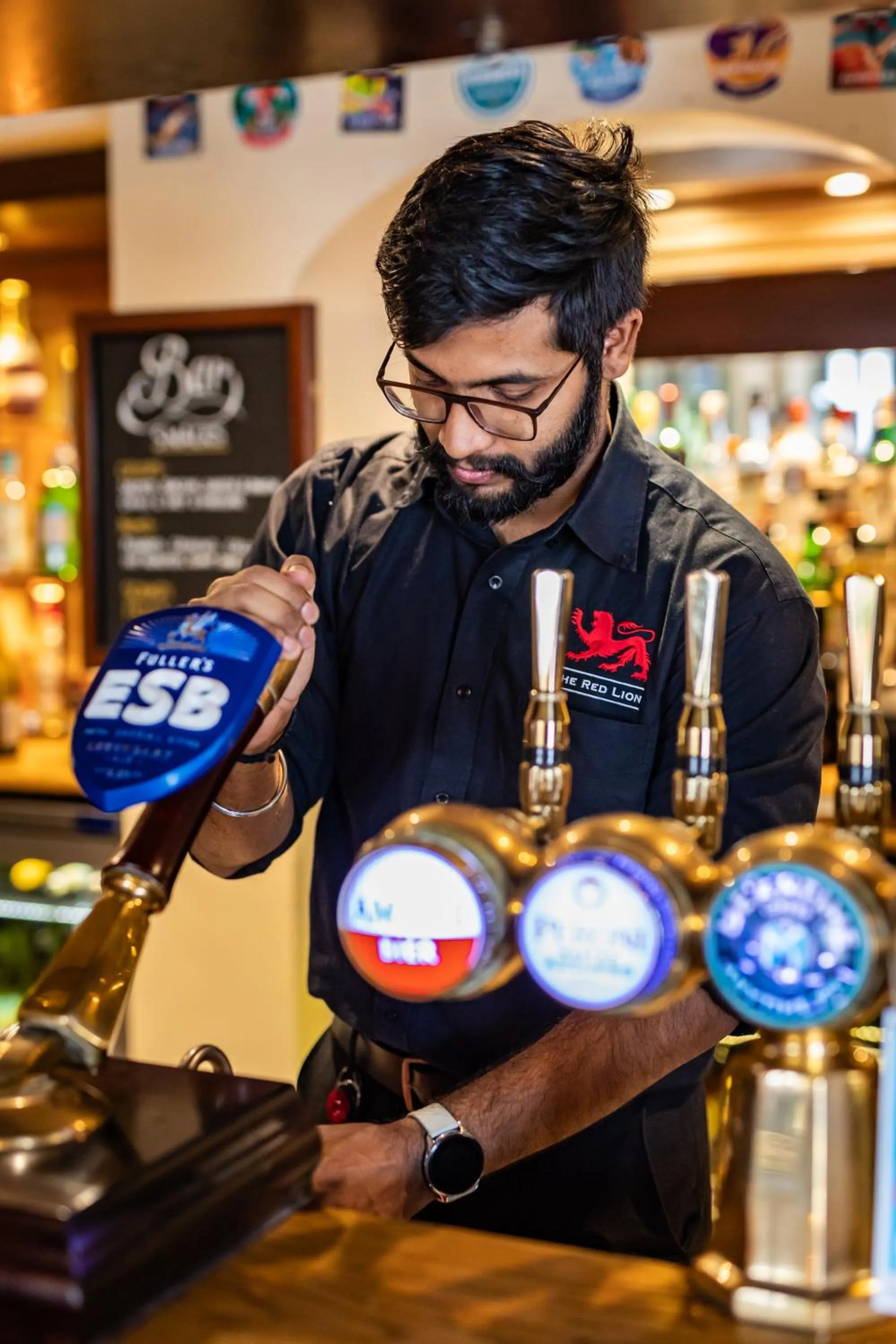 Lounge or bar in The Red Lion Hotel