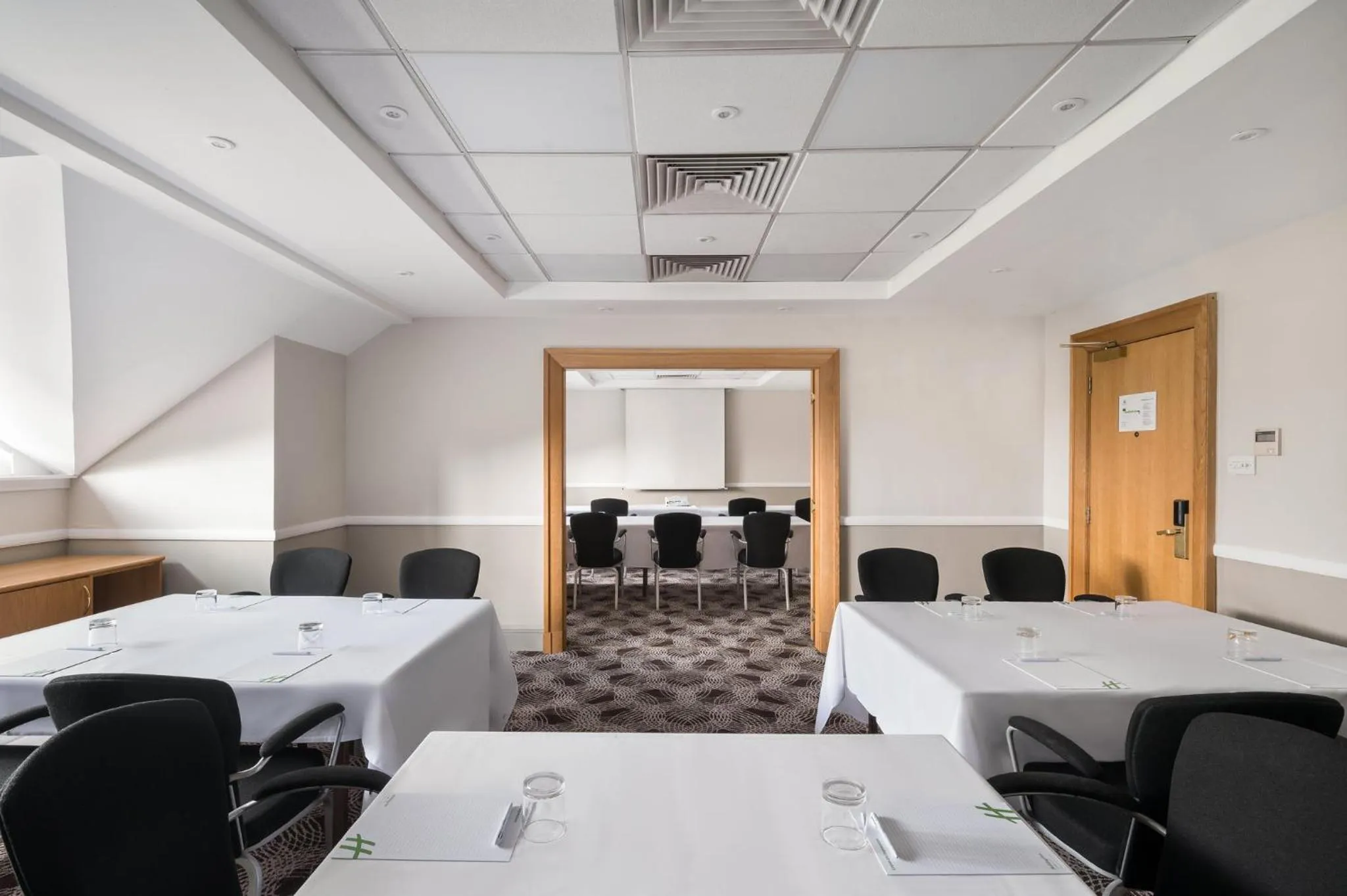 Meeting/conference room in Holiday Inn Glasgow - East Kilbride by IHG