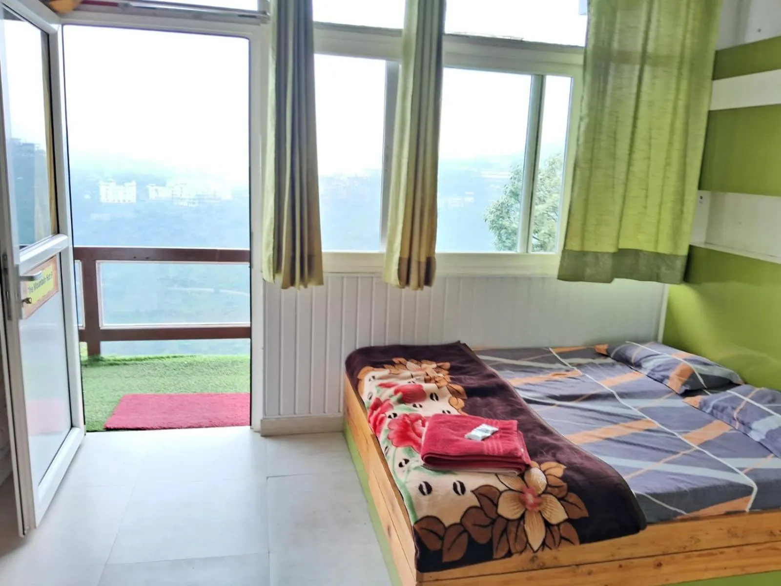 Bedroom, Bed in The Himalaya Retreat Resort, Experience Nature in the Lap of Himalayas
