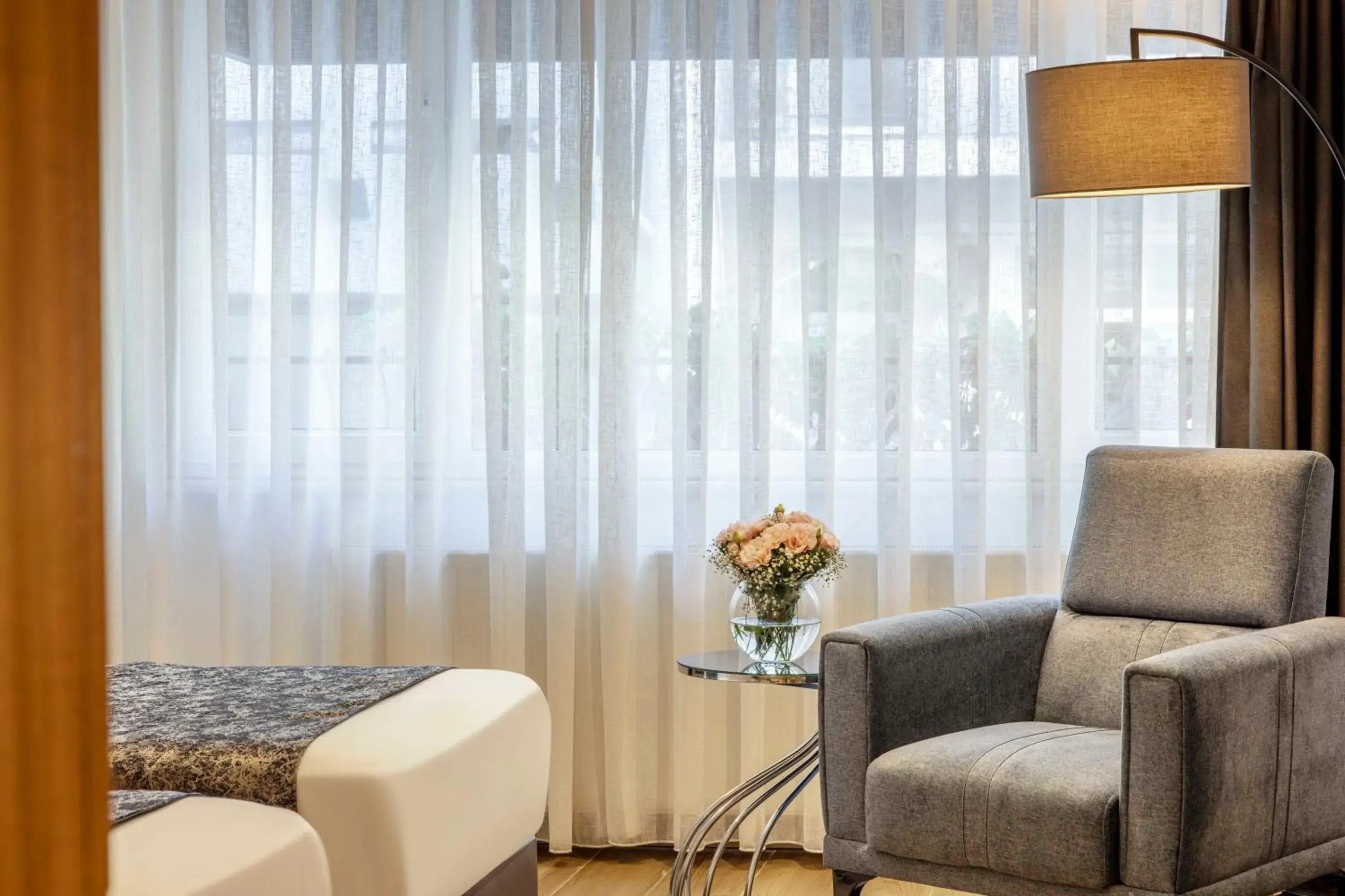 Photo of the whole room in The Capri Hotel Osmanbey Photo of the whole room in The Capri Hotel Osmanbey