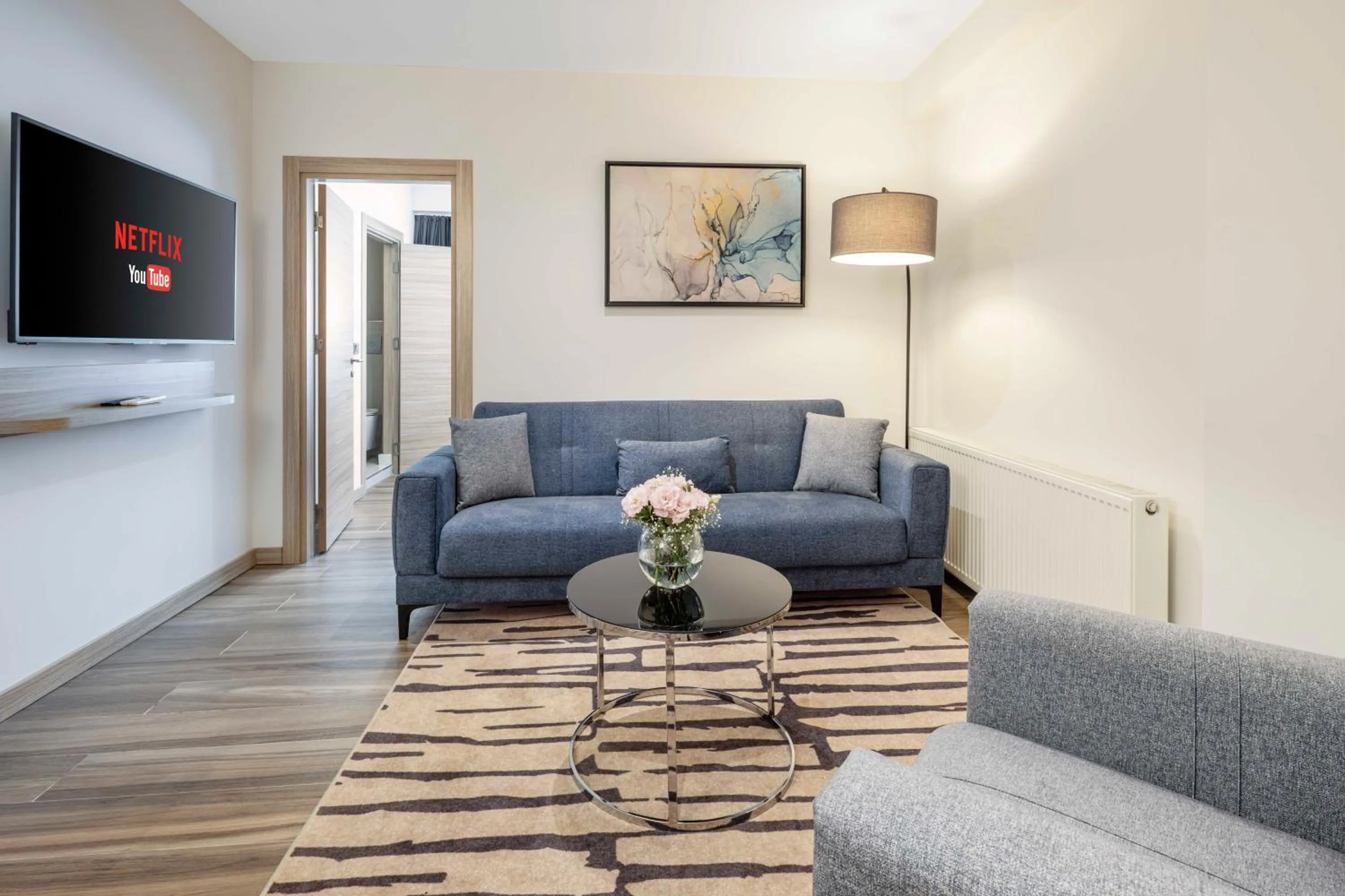 Living room in The Capri Hotel Osmanbey