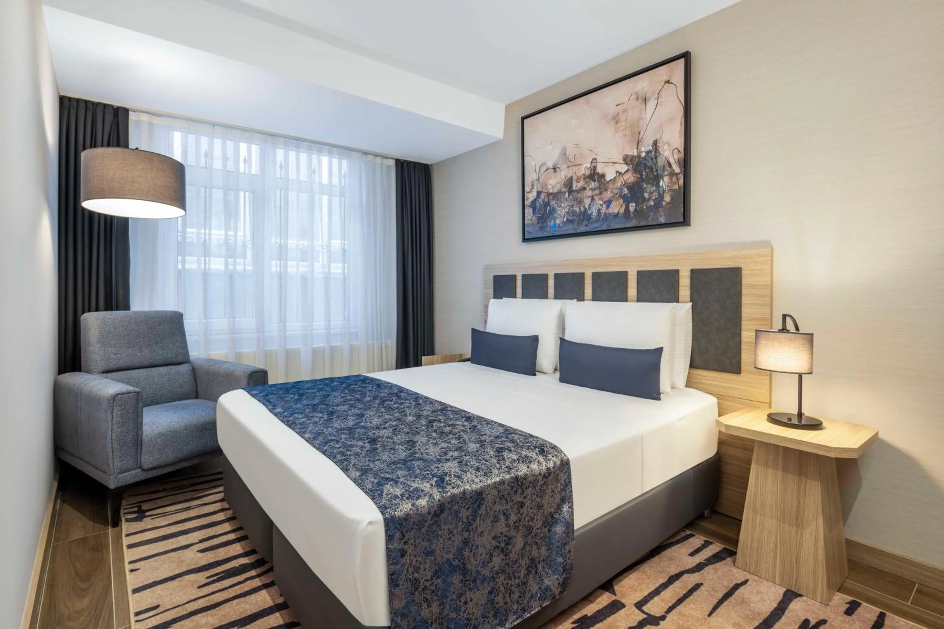 Bedroom, Bed in The Capri Hotel Osmanbey