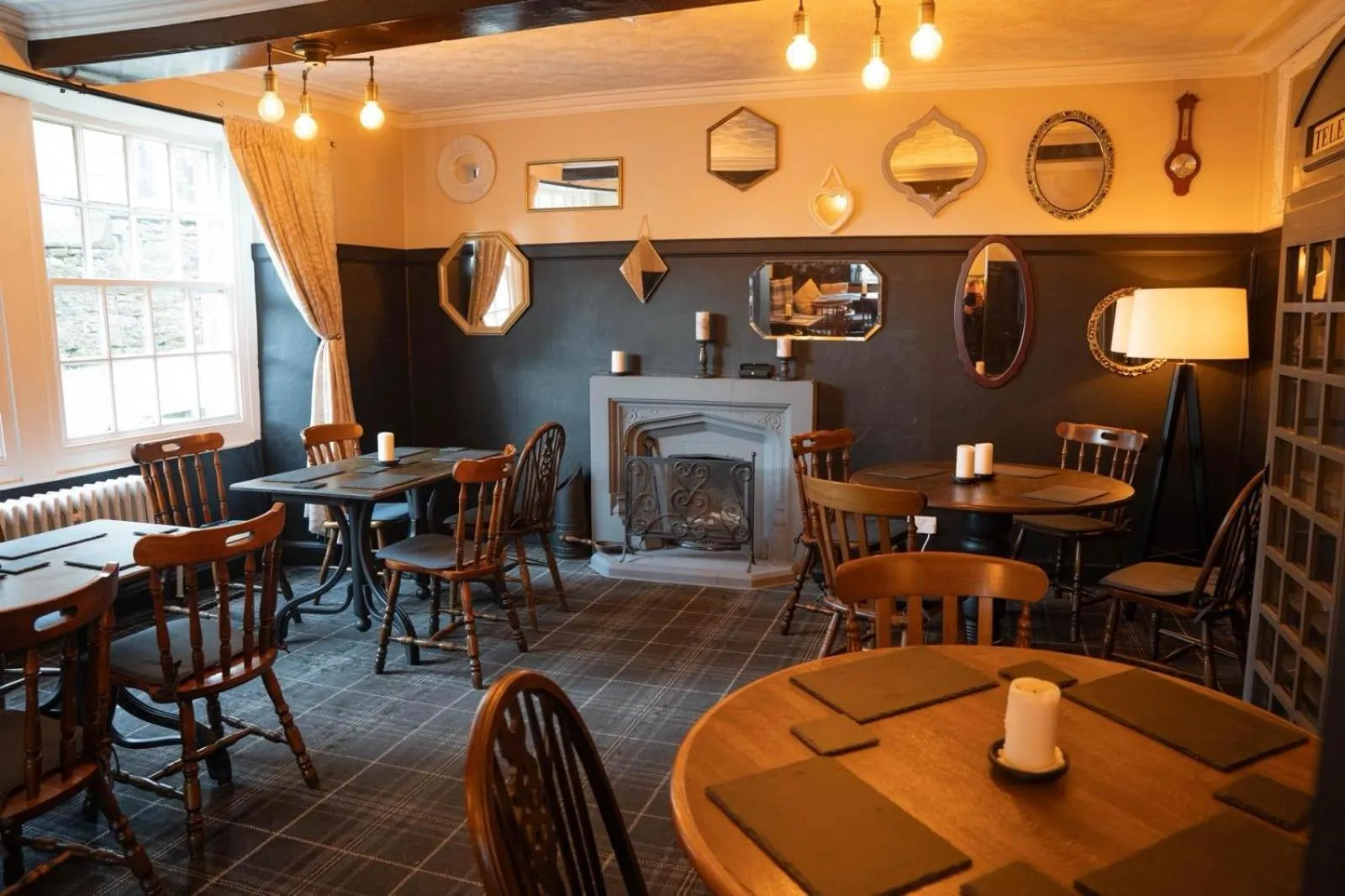 Restaurant/places to eat in The George Inn at Tideswell