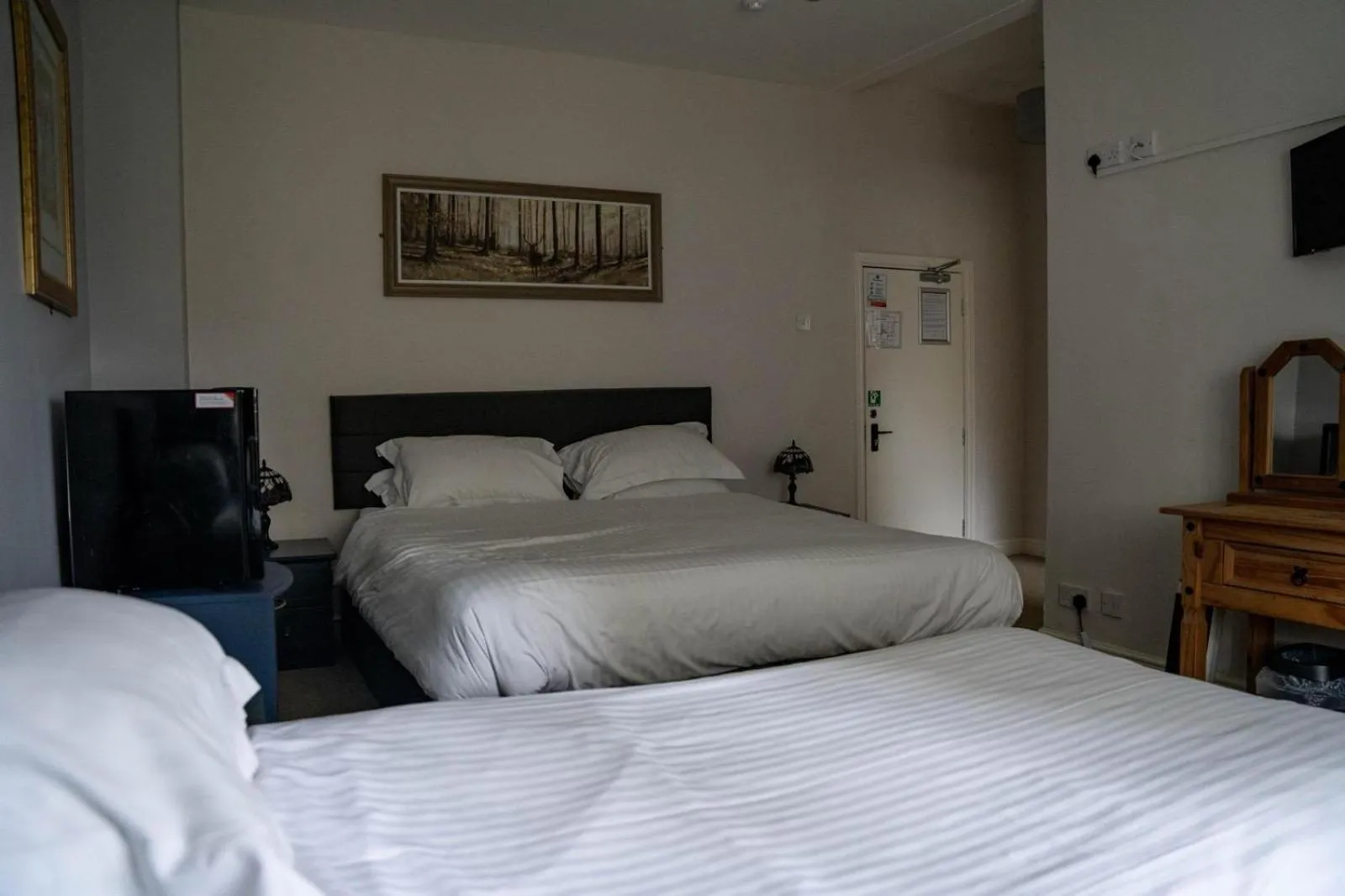 Photo of the whole room in The George Inn at Tideswell