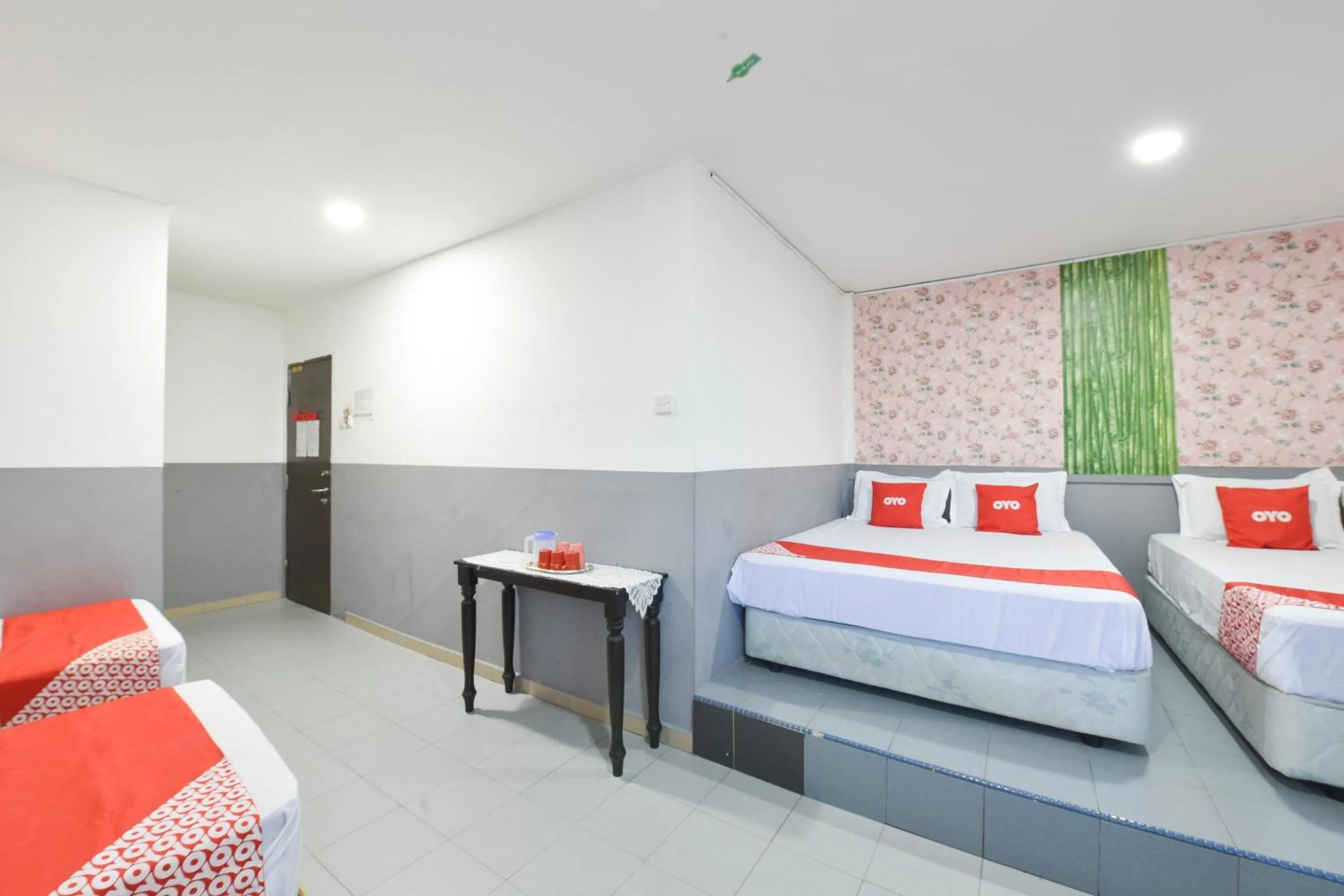 Bedroom, Bed in Hotel O Indah