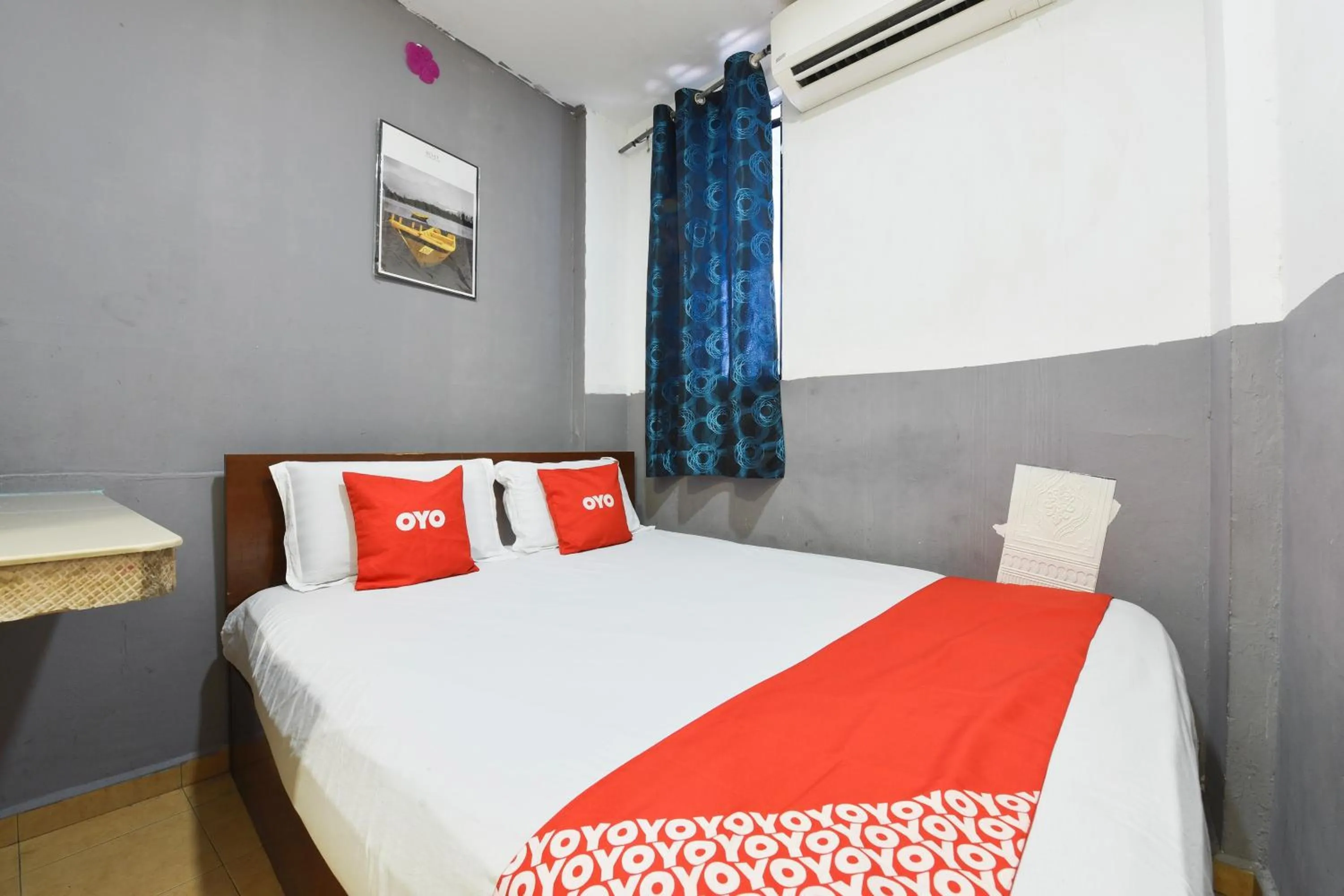 Bedroom, Bed in Hotel O Indah