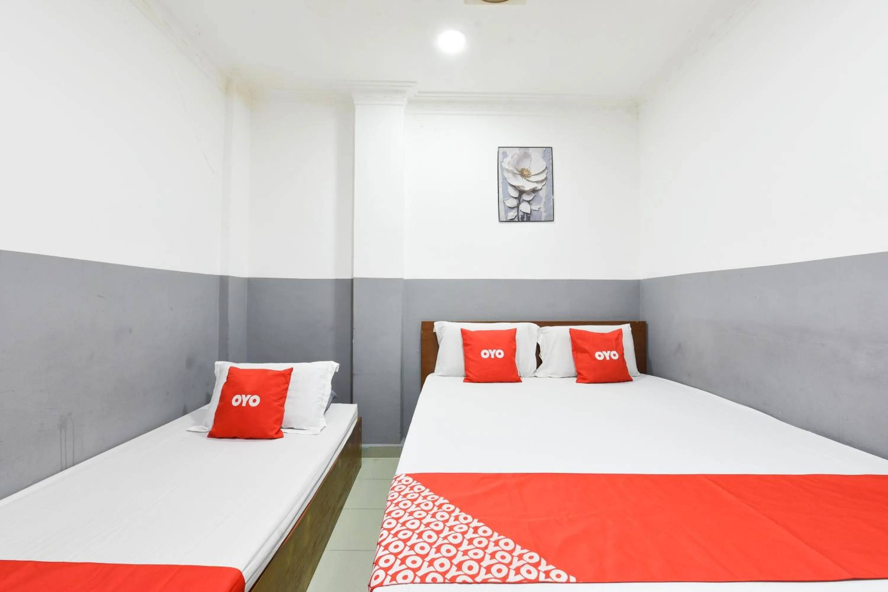 Bedroom, Bed in Hotel O Indah