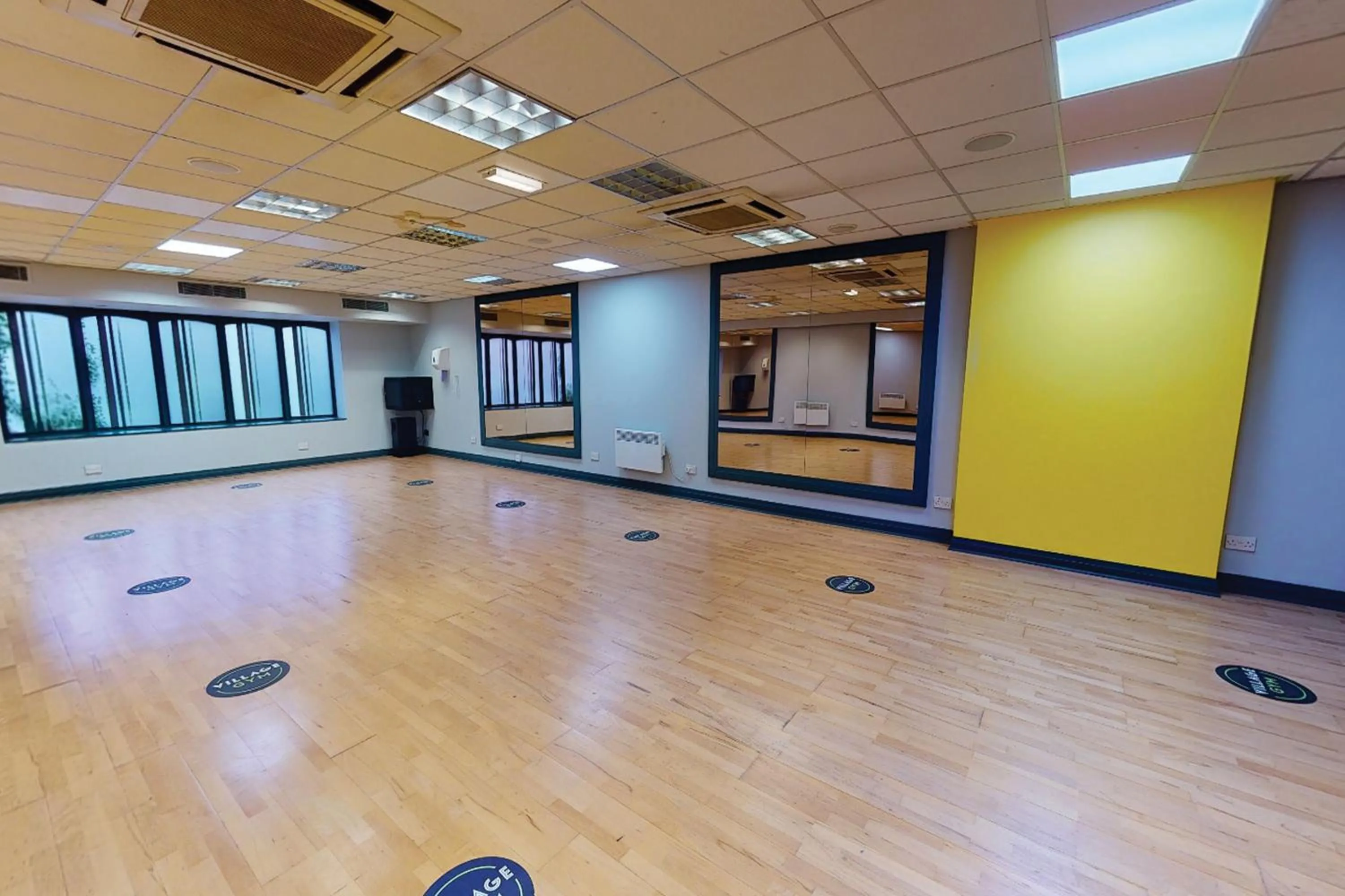 Fitness centre/facilities in Village Hotel Warrington