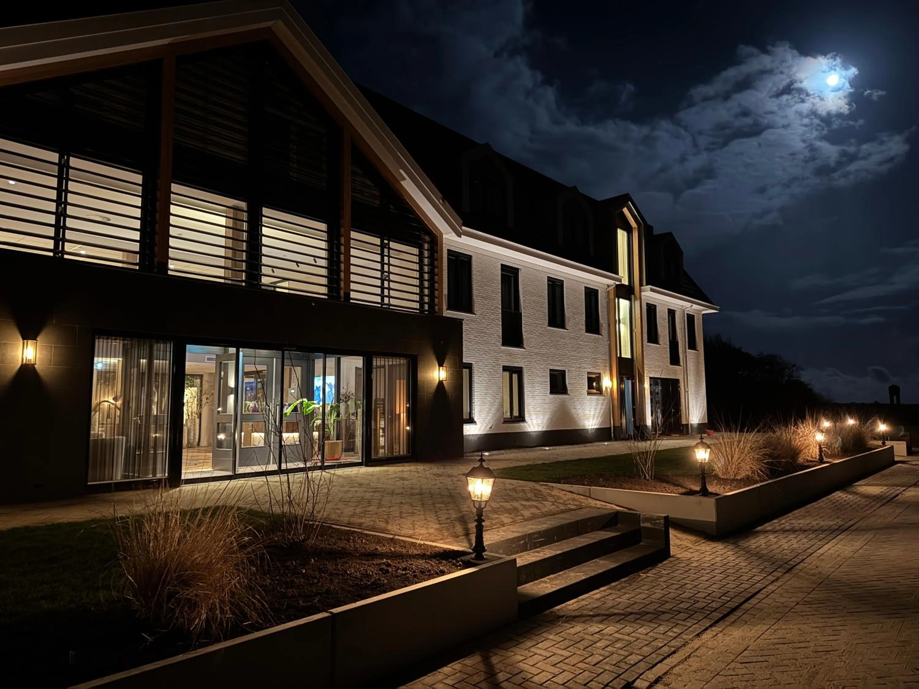 Property building in Eilandhotel Texel - Nieuw geopend hotel