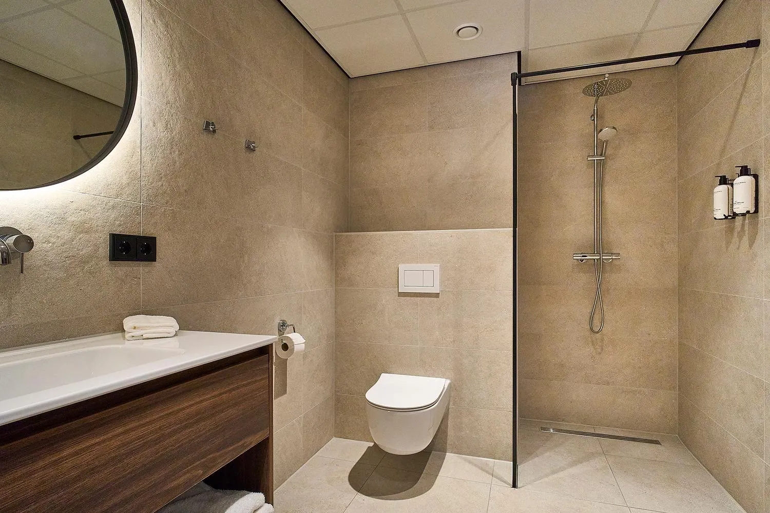 Bathroom in Eilandhotel Texel - Nieuw geopend hotel