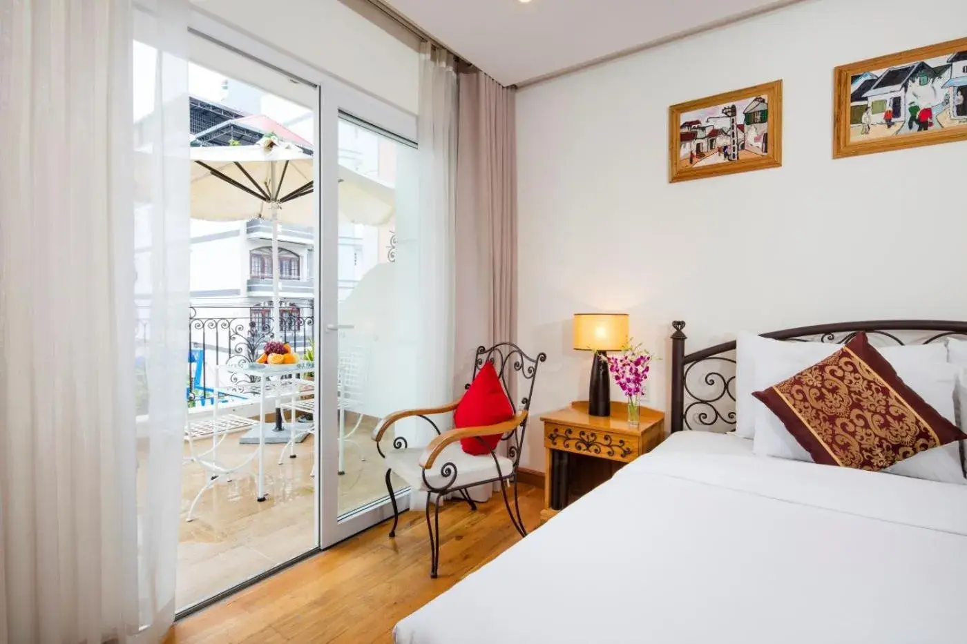 Property building, Bed in Edele Nha Trang Hotel Property building, Bed in Edele Nha Trang Hotel