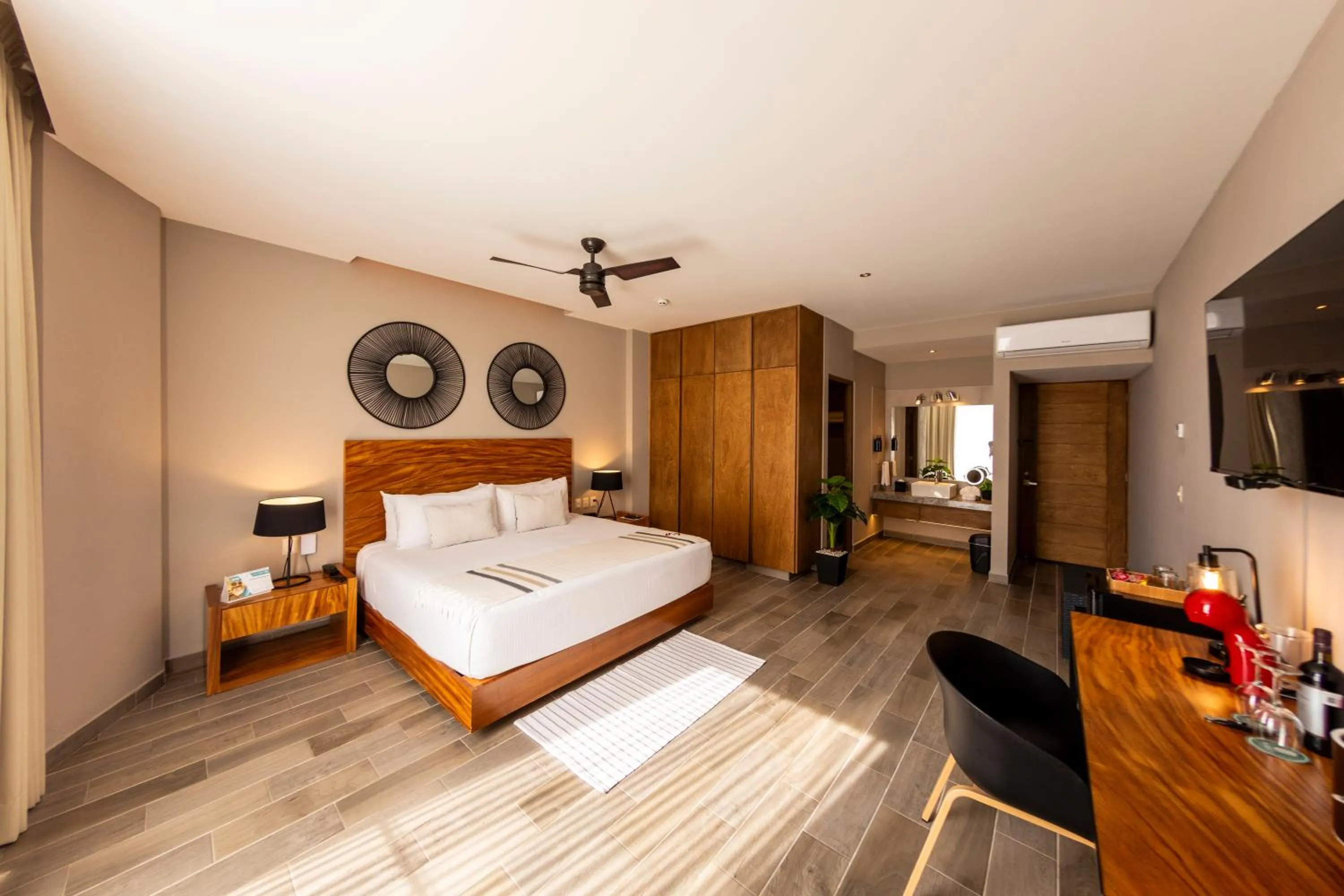 Bed in Nirú Ocean Suites by Binniguenda