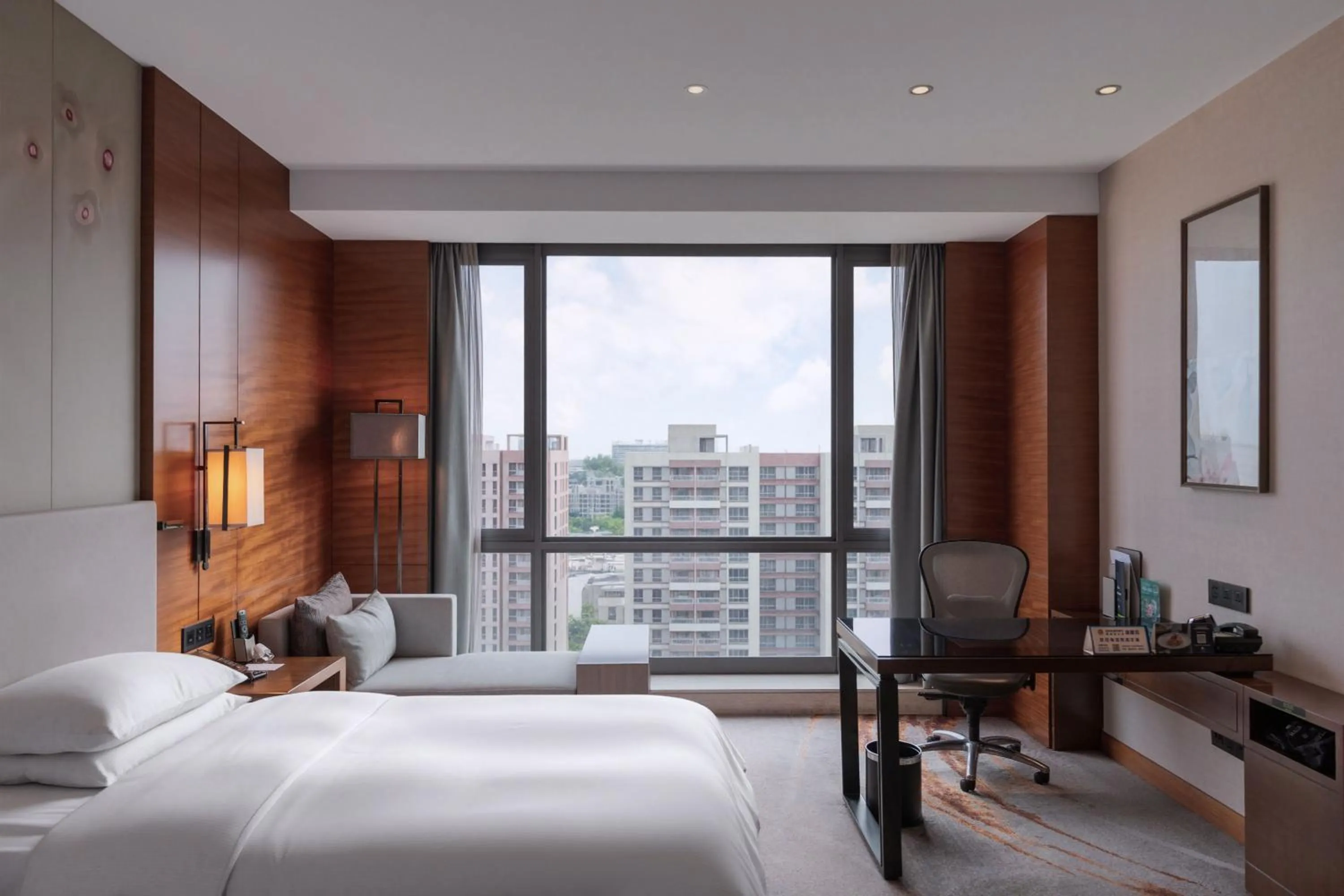 Bedroom, Bed in DoubleTree by Hilton Guangzhou Science City-Free Shuttle Bus Service During Canton Fair Period