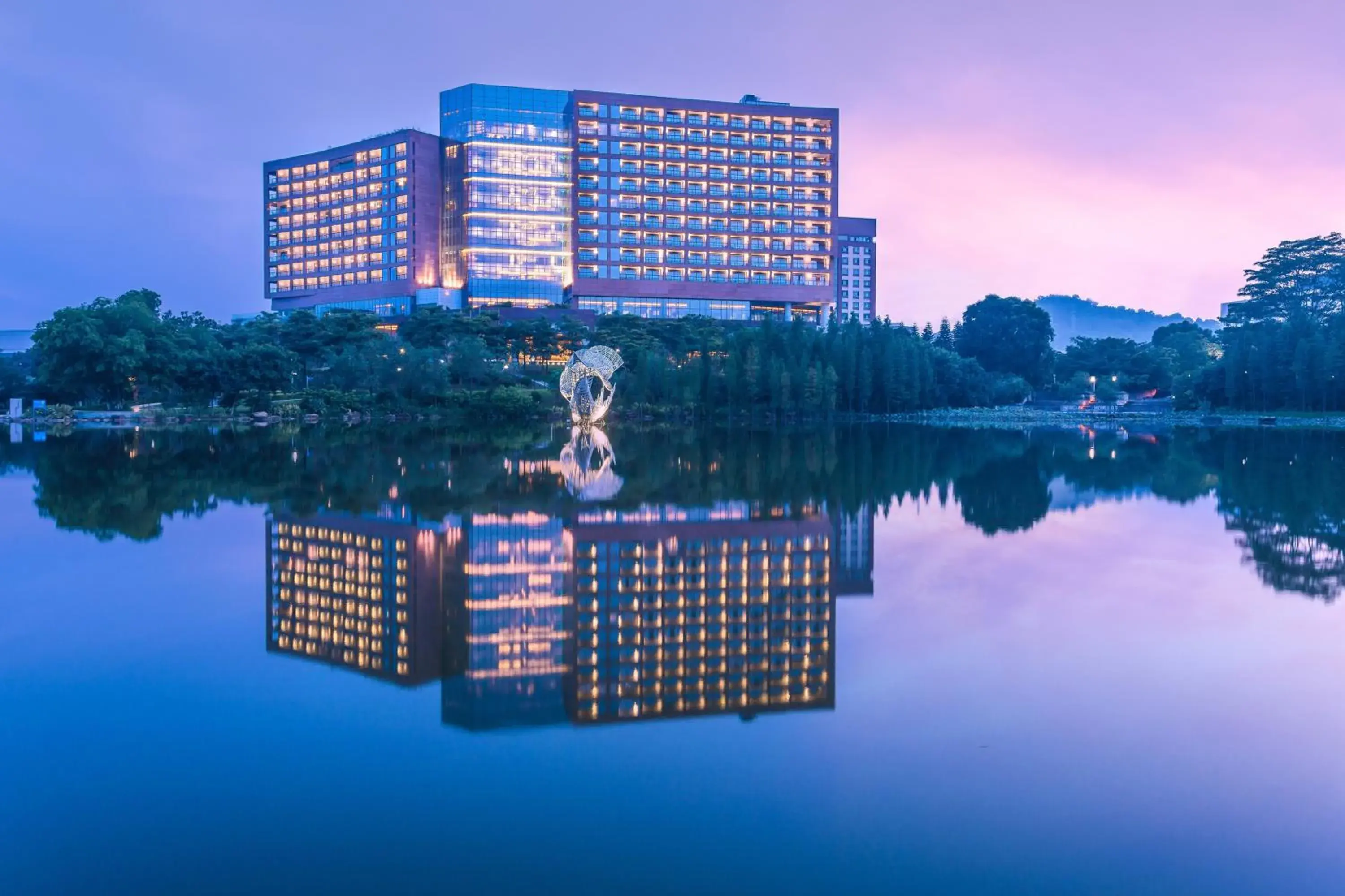 Property building in DoubleTree by Hilton Guangzhou Science City-Free Shuttle Bus Service During Canton Fair Period Property building in DoubleTree by Hilton Guangzhou Science City-Free Shuttle Bus Service During Canton Fair Period