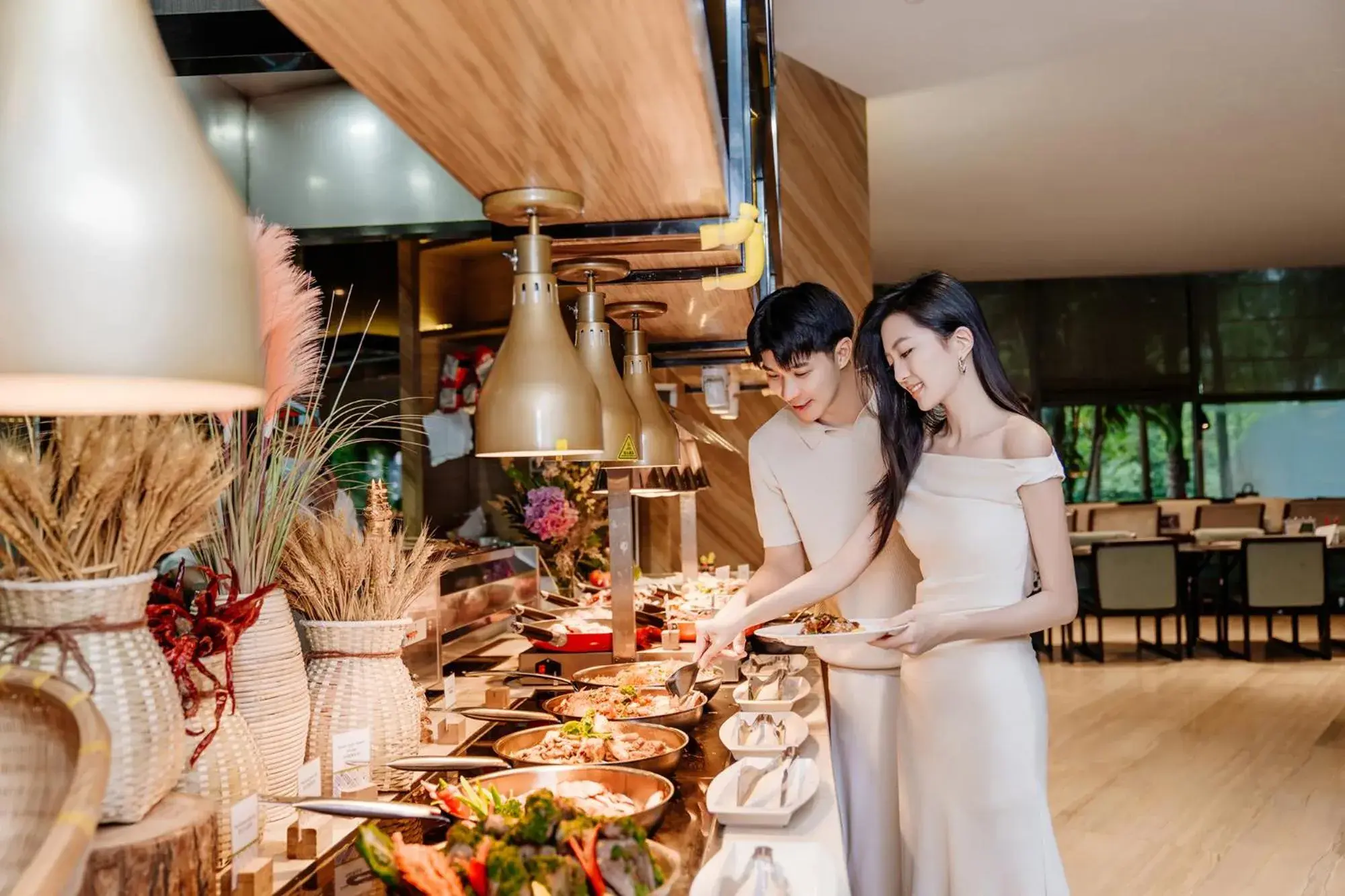 Restaurant/places to eat in DoubleTree by Hilton Guangzhou Science City-Free Shuttle Bus Service During Canton Fair Period Restaurant/places to eat in DoubleTree by Hilton Guangzhou Science City-Free Shuttle Bus Service During Canton Fair Period
